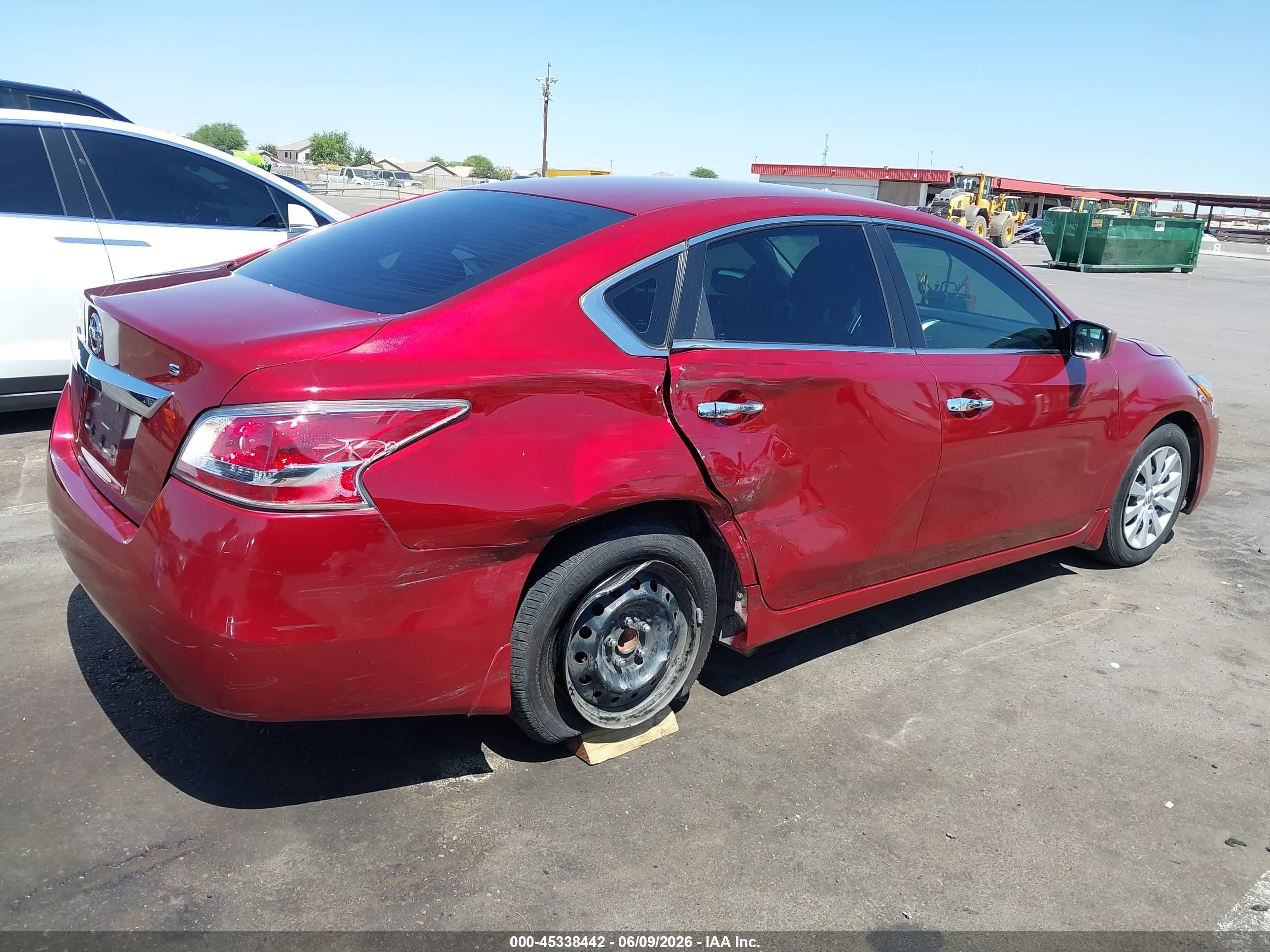 2015 Nissan Altima 2.5 S Red vin: 1N4AL3AP0FC176679