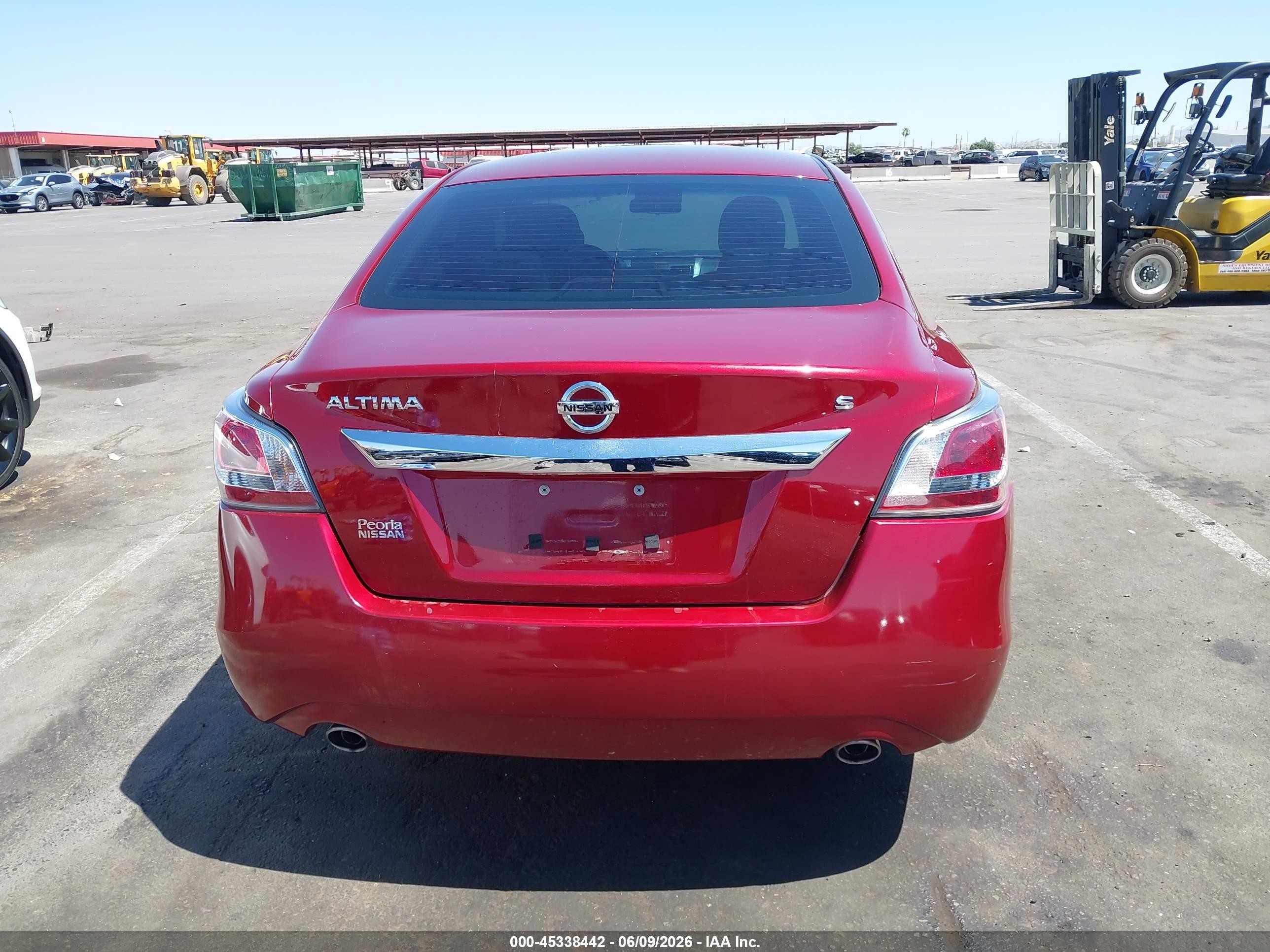 2015 Nissan Altima 2.5 S Red vin: 1N4AL3AP0FC176679