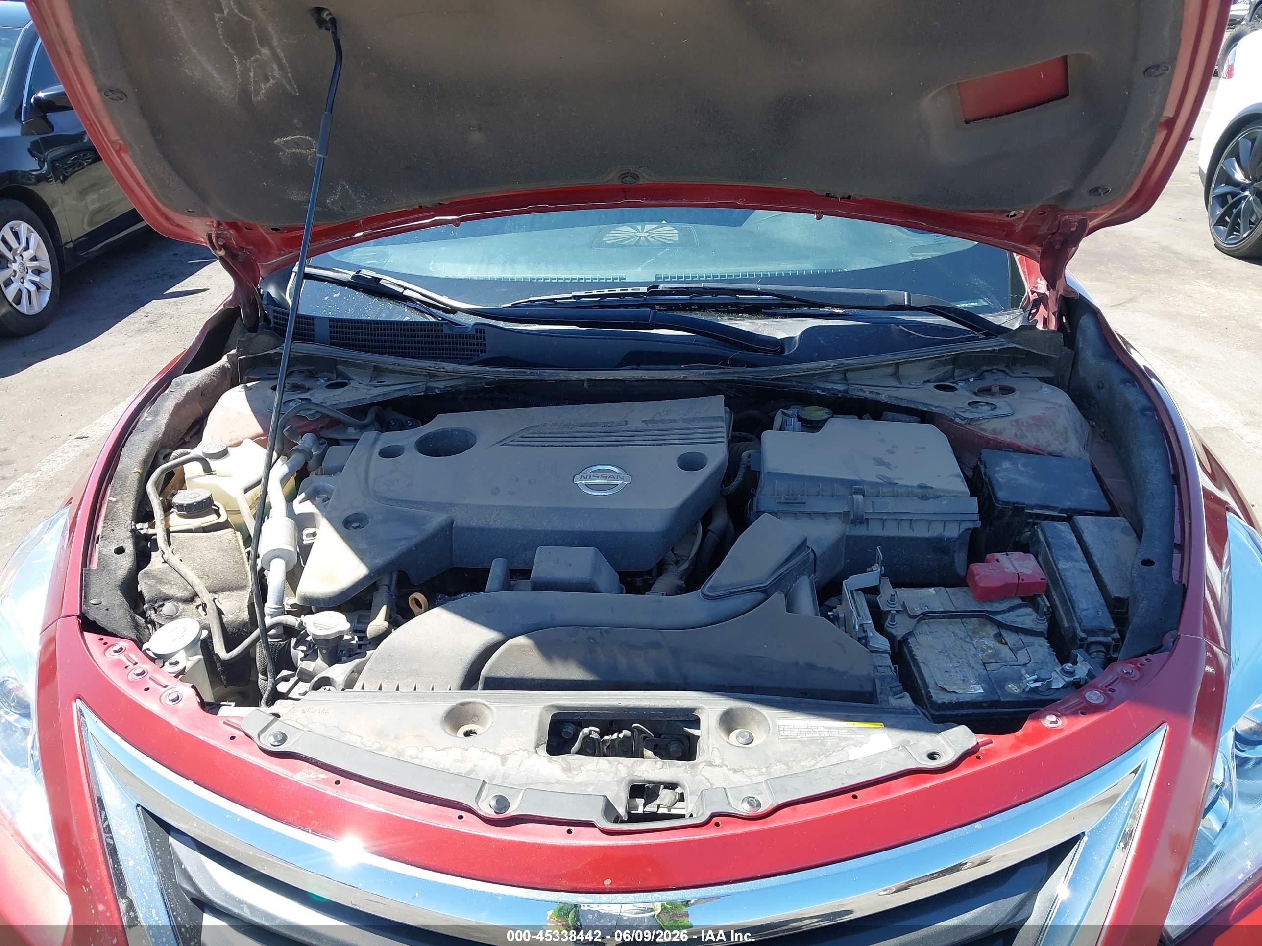 2015 Nissan Altima 2.5 S Red vin: 1N4AL3AP0FC176679