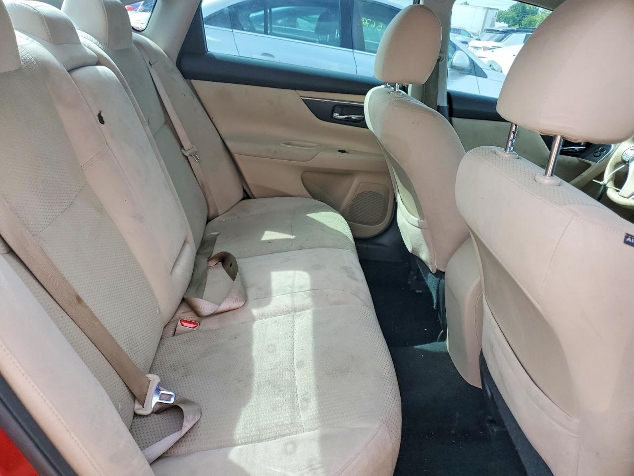 2015 Nissan Altima 2.5 S Red vin: 1N4AL3AP0FC181560