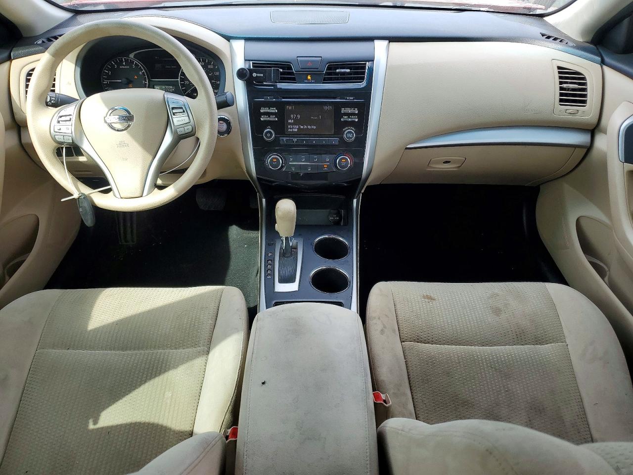 2015 Nissan Altima 2.5 S Red vin: 1N4AL3AP0FC181560