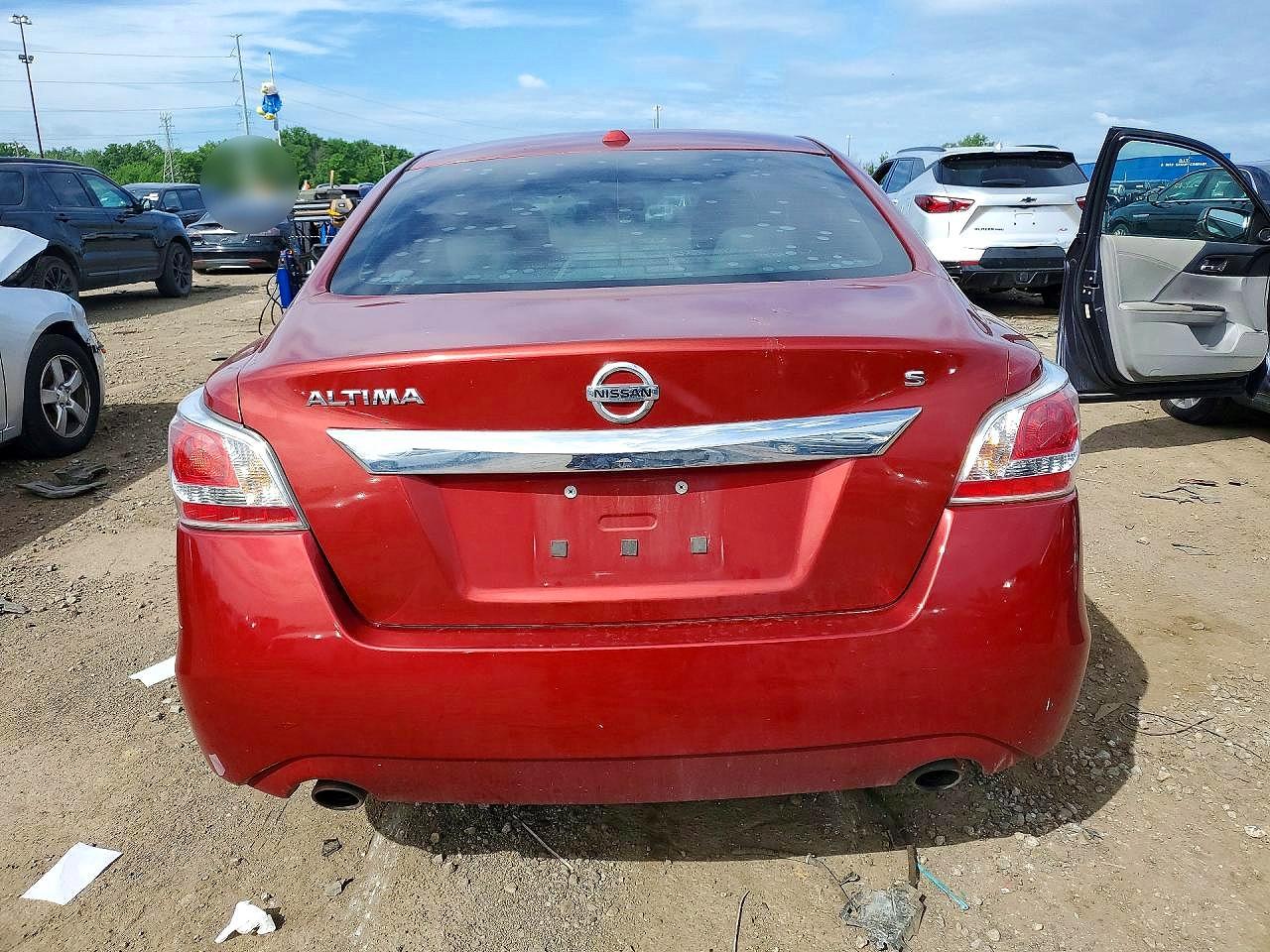 2015 Nissan Altima 2.5 S Red vin: 1N4AL3AP0FC181560
