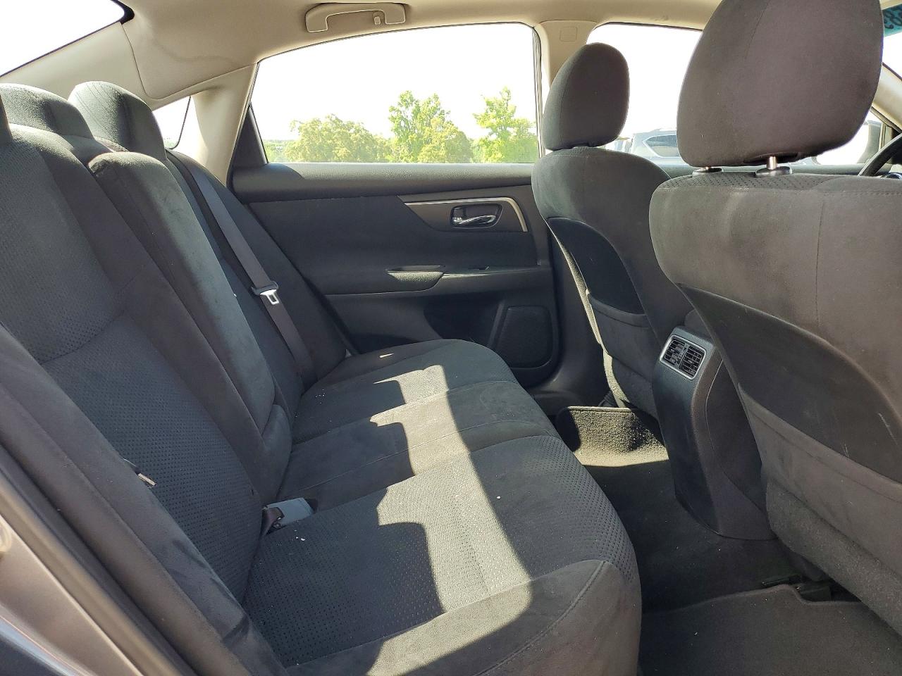2015 Nissan Altima 2.5 Sv Серый vin: 1N4AL3AP0FC183213