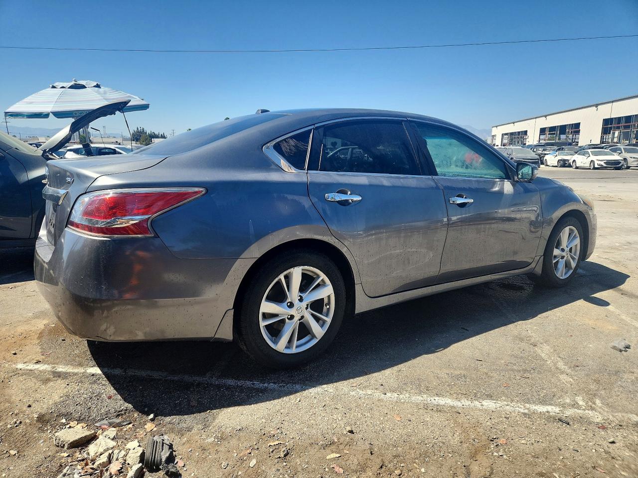 2015 Nissan Altima 2.5 Sv Gray vin: 1N4AL3AP0FC184359