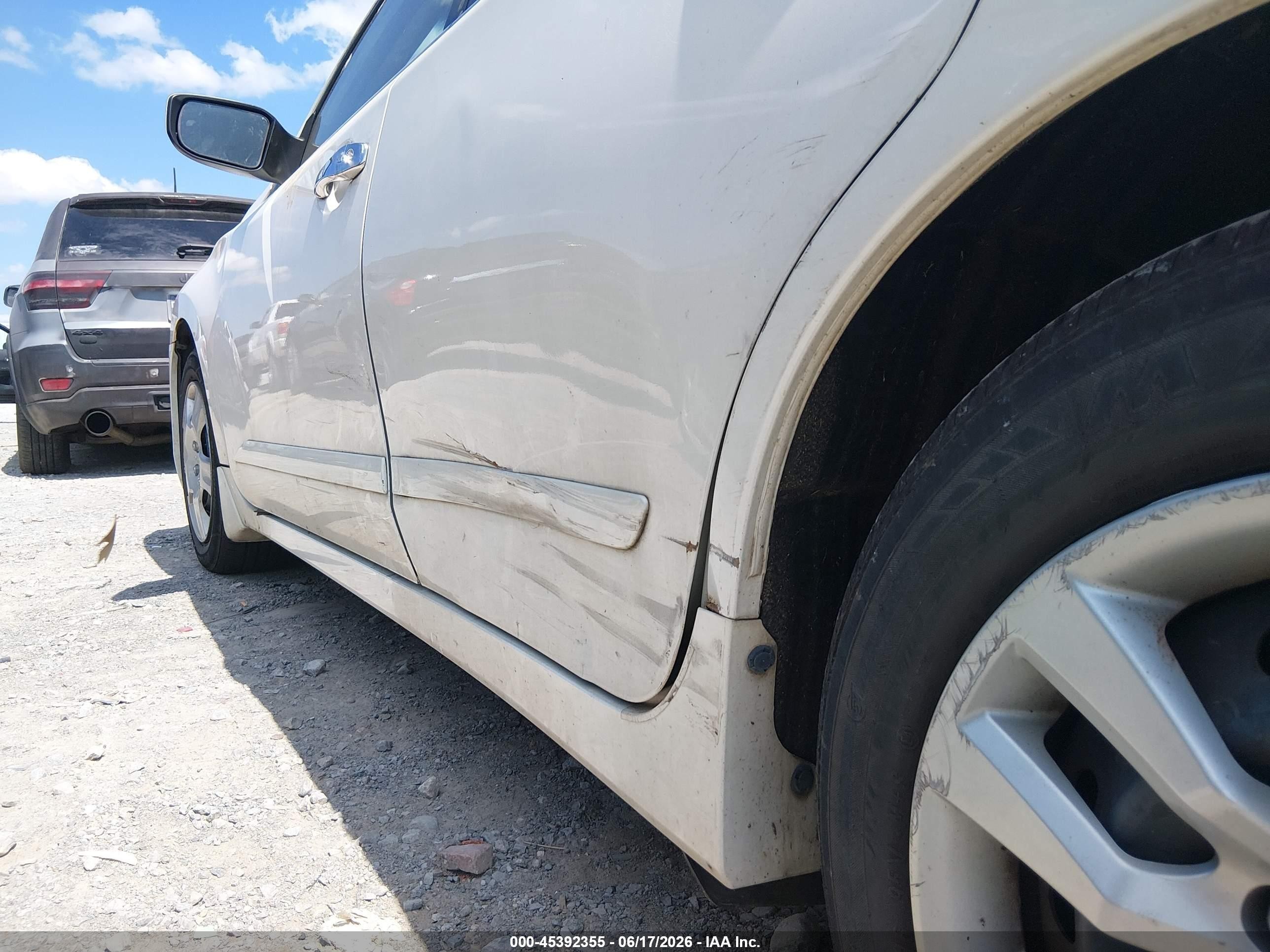 2015 Nissan Altima 2.5 S White vin: 1N4AL3AP0FC187472