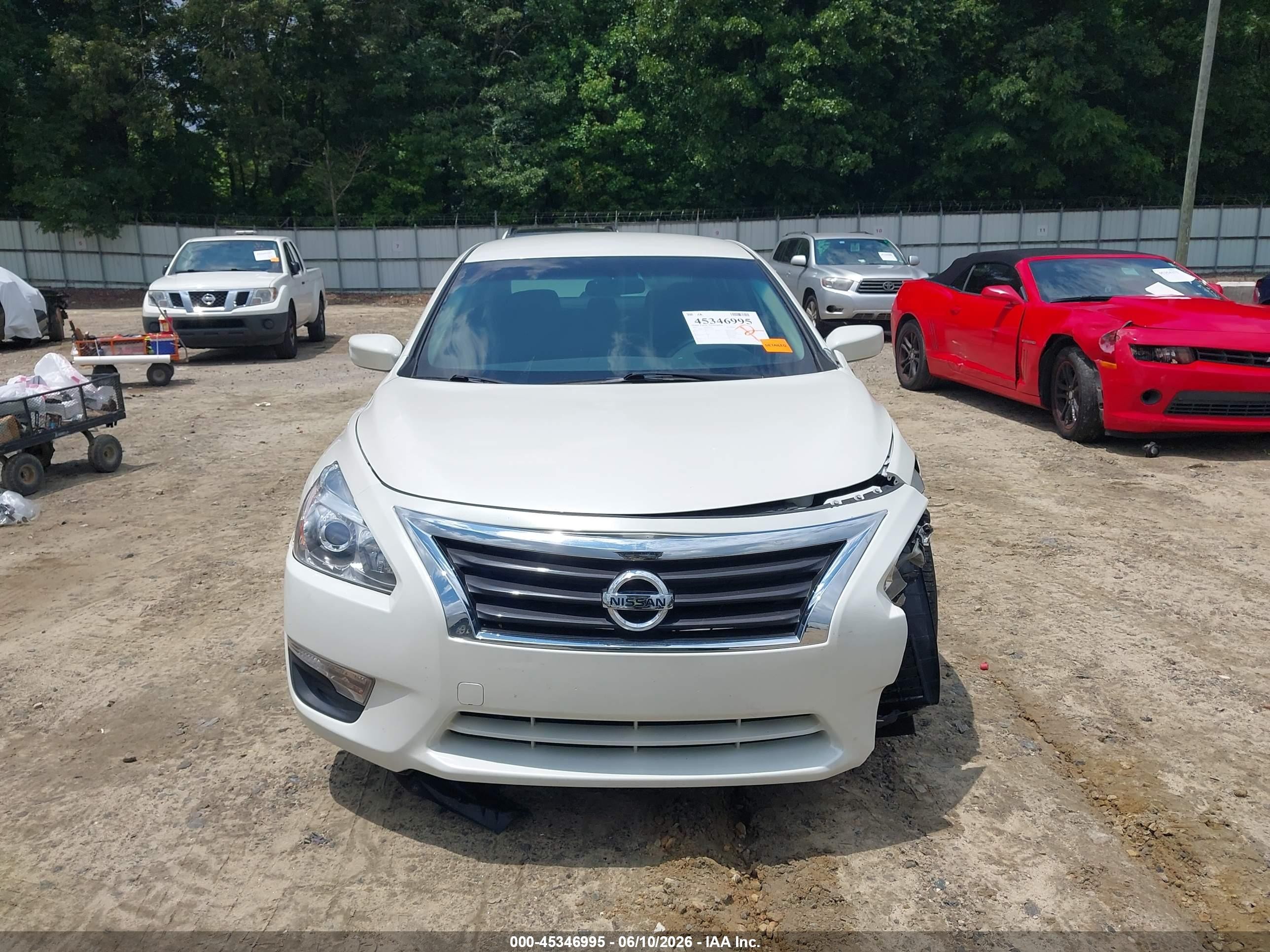 2015 Nissan Altima 2.5 S White vin: 1N4AL3AP0FC195295