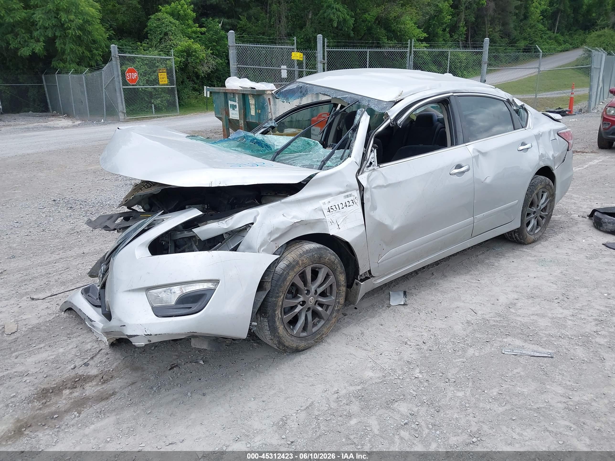 2015 Nissan Altima 2.5 S Silver vin: 1N4AL3AP0FC200690
