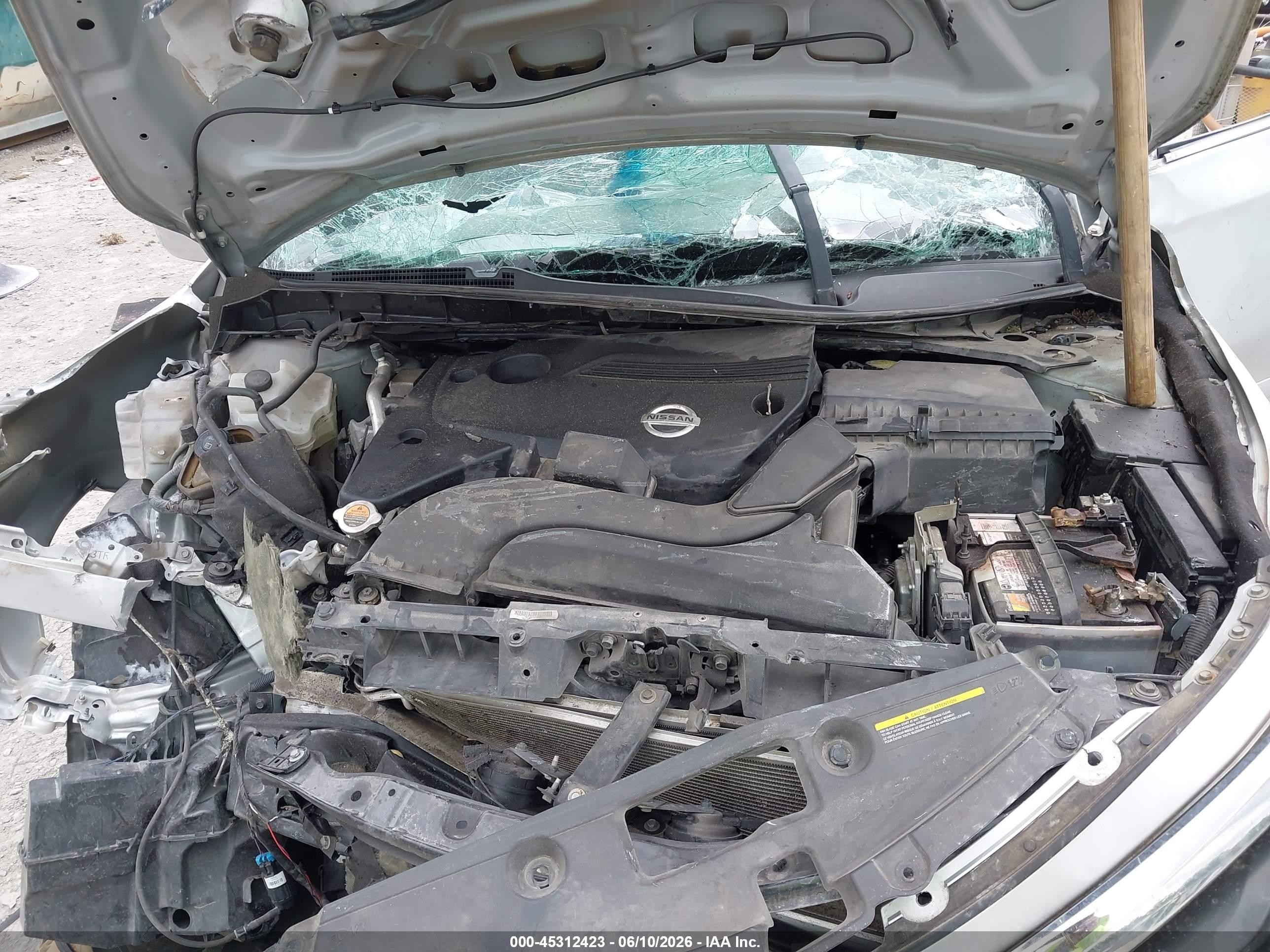 2015 Nissan Altima 2.5 S Silver vin: 1N4AL3AP0FC200690