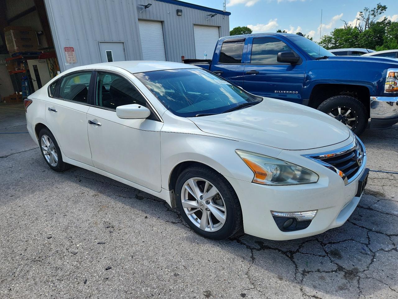 2015 Nissan Altima 2.5 Sv White vin: 1N4AL3AP0FC212791
