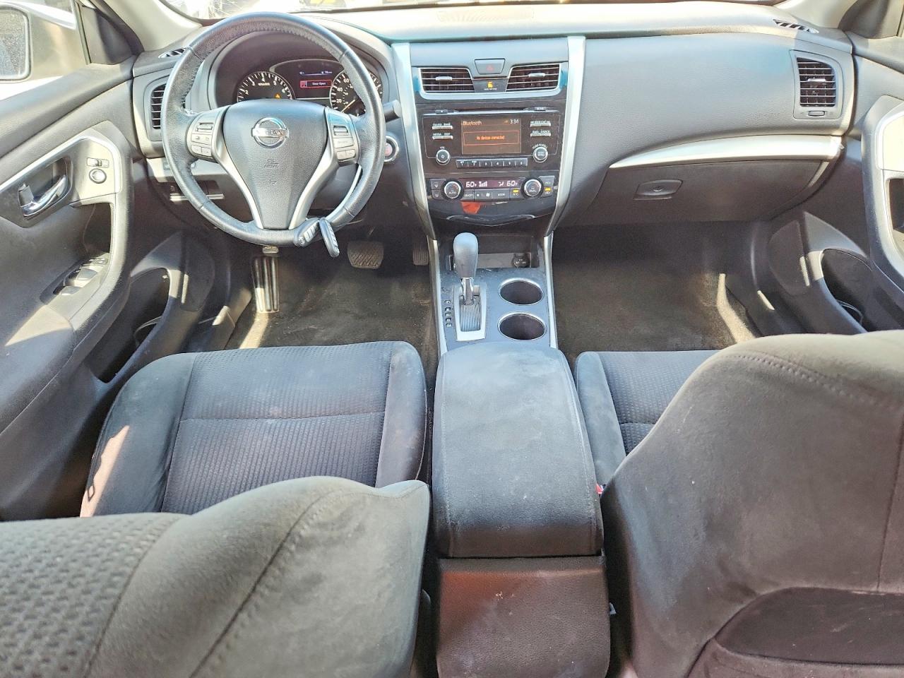 2015 Nissan Altima 2.5 Sv White vin: 1N4AL3AP0FC212791