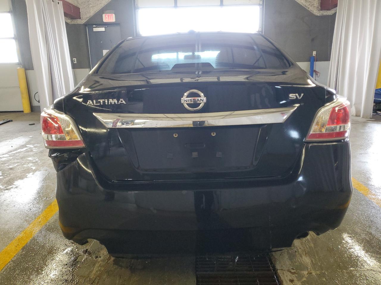 2015 Nissan Altima 2.5 Sv Черный vin: 1N4AL3AP0FC213715 Damage: Rear Bumper, Broken, Replacement Required