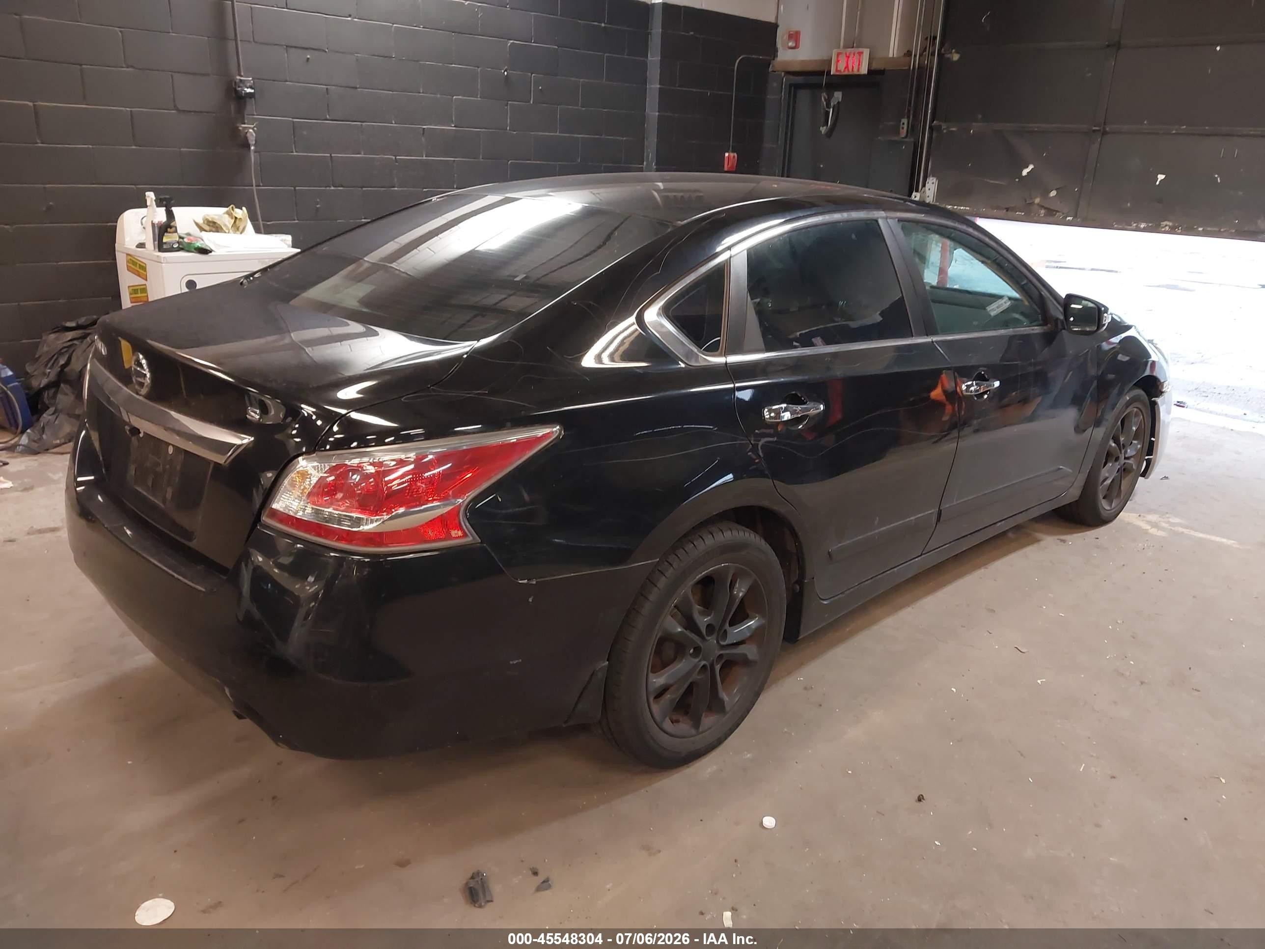 2015 Nissan Altima 2.5 S Black vin: 1N4AL3AP0FC218350