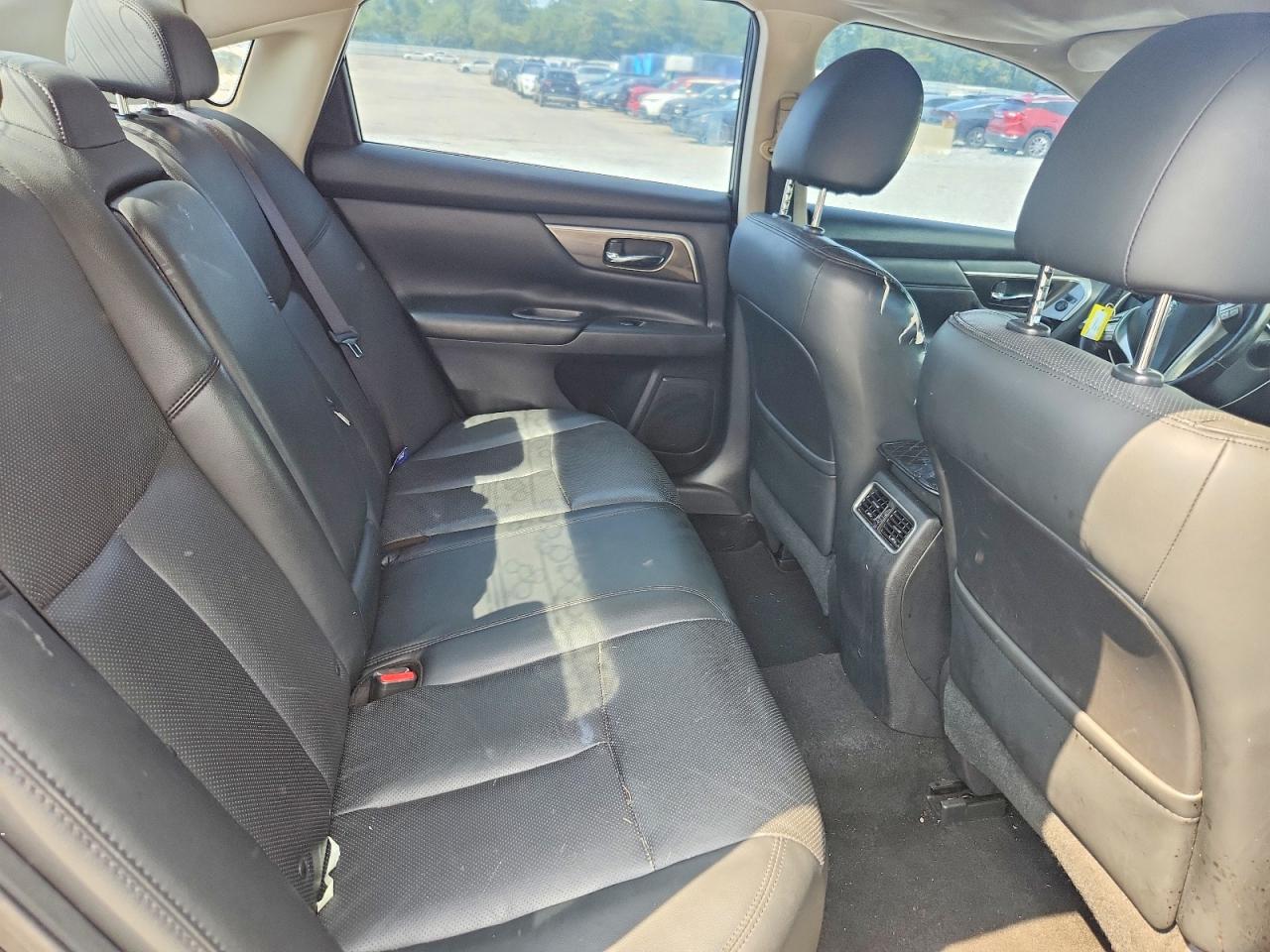 2015 Nissan Altima 2.5 Black vin: 1N4AL3AP0FC219093