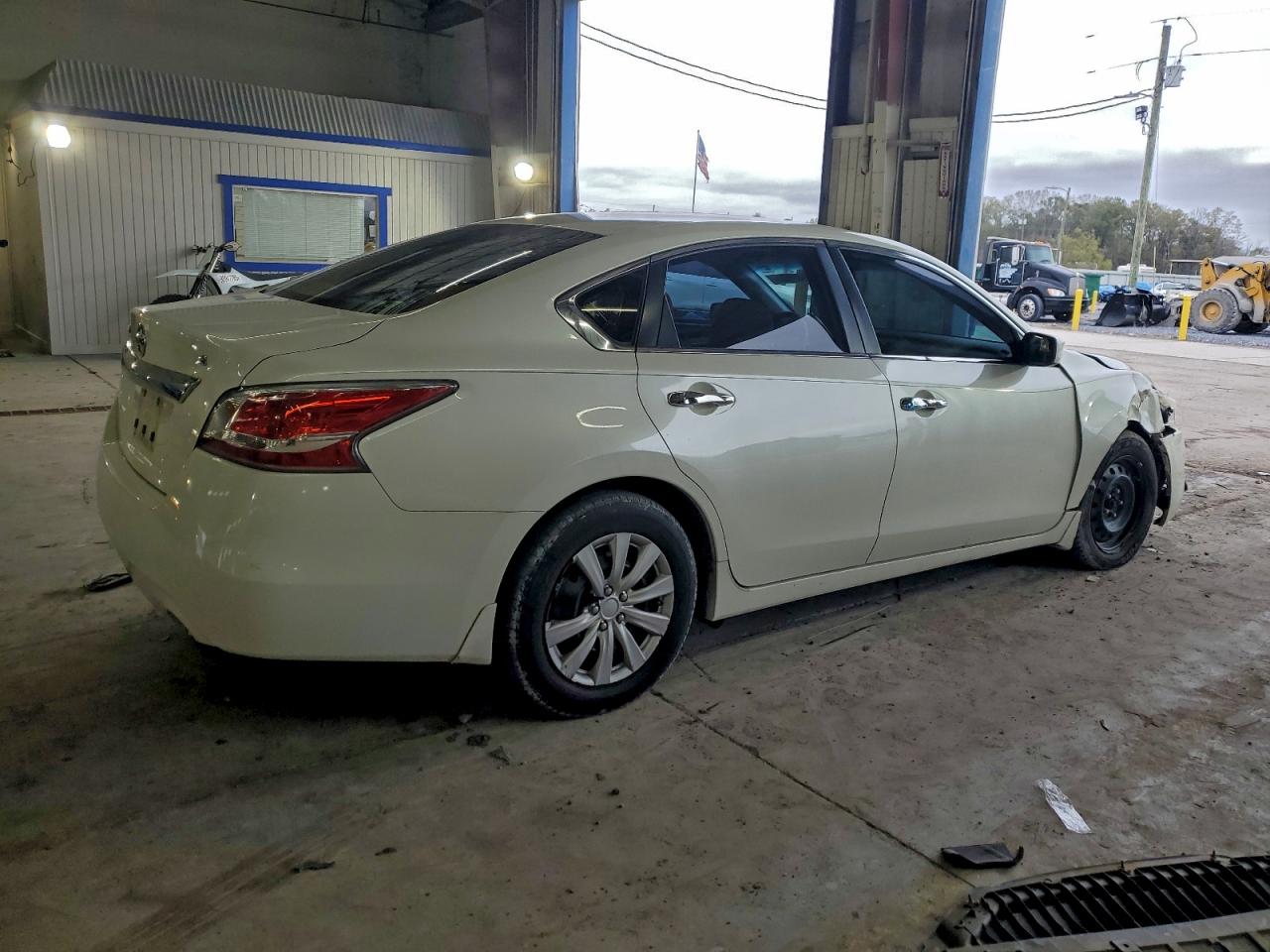 2015 Nissan Altima 2.5 White vin: 1N4AL3AP0FC221278