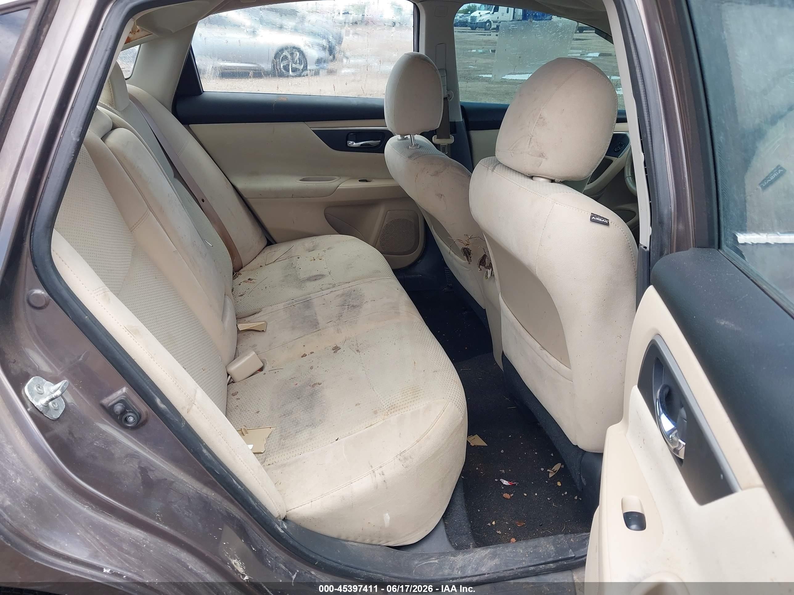 2015 Nissan Altima 2.5 Sv Brown vin: 1N4AL3AP0FC222897