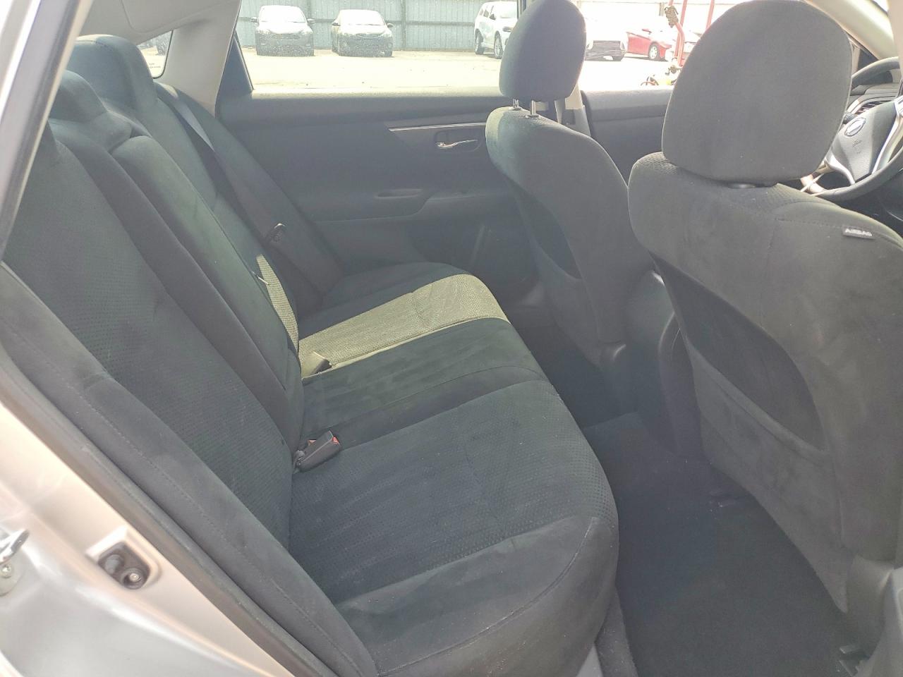 2015 Nissan Altima 2.5 S Silver vin: 1N4AL3AP0FC223273
