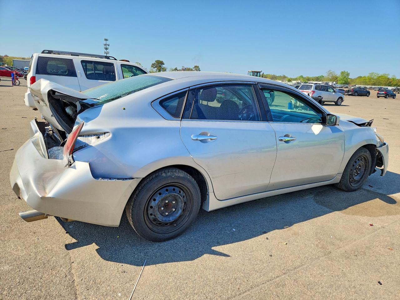 2015 Nissan Altima 2.5 S Серебряный vin: 1N4AL3AP0FC229221