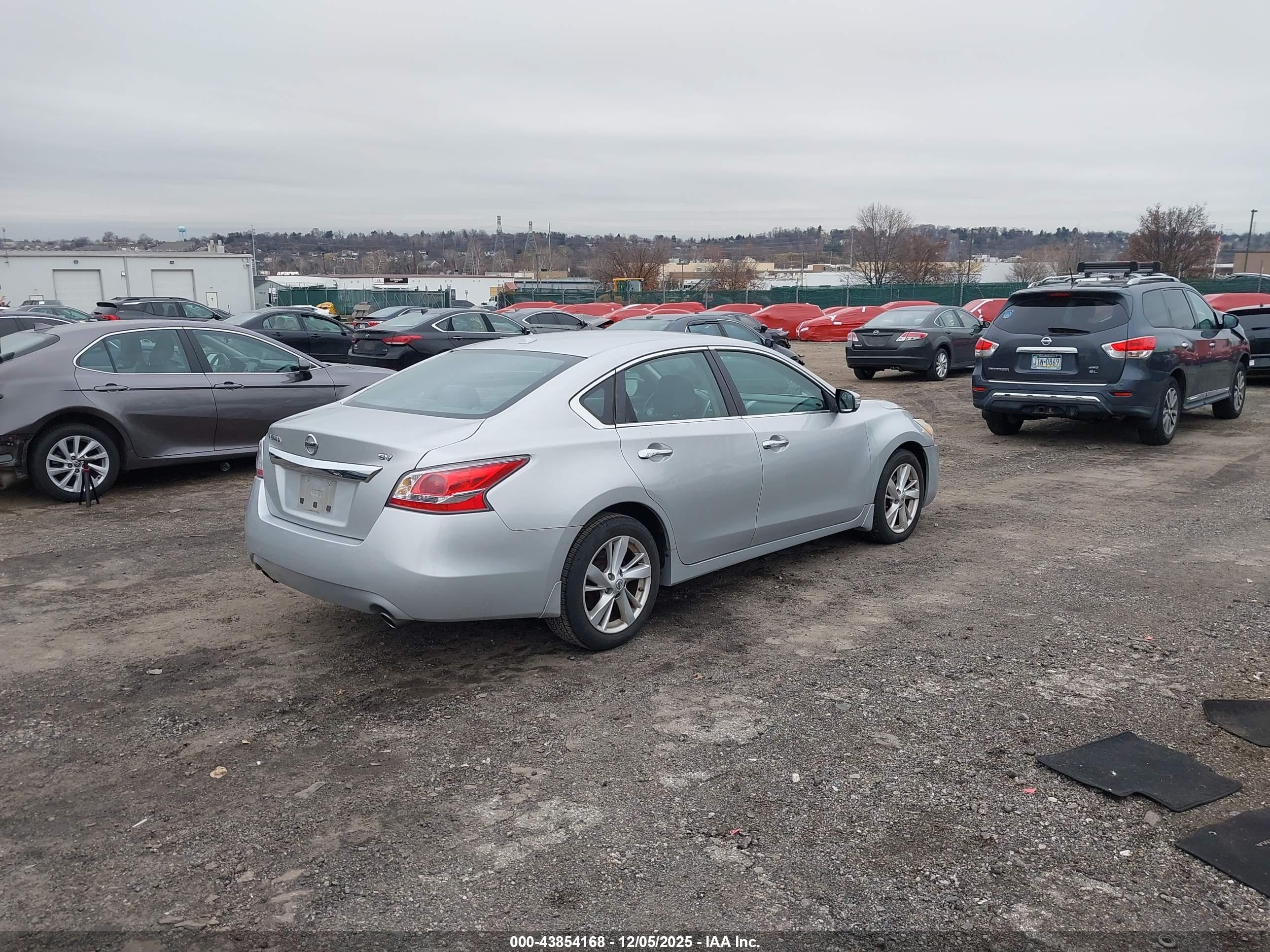 2015 Nissan Altima 2.5 Sv Серебряный vin: 1N4AL3AP0FC233298