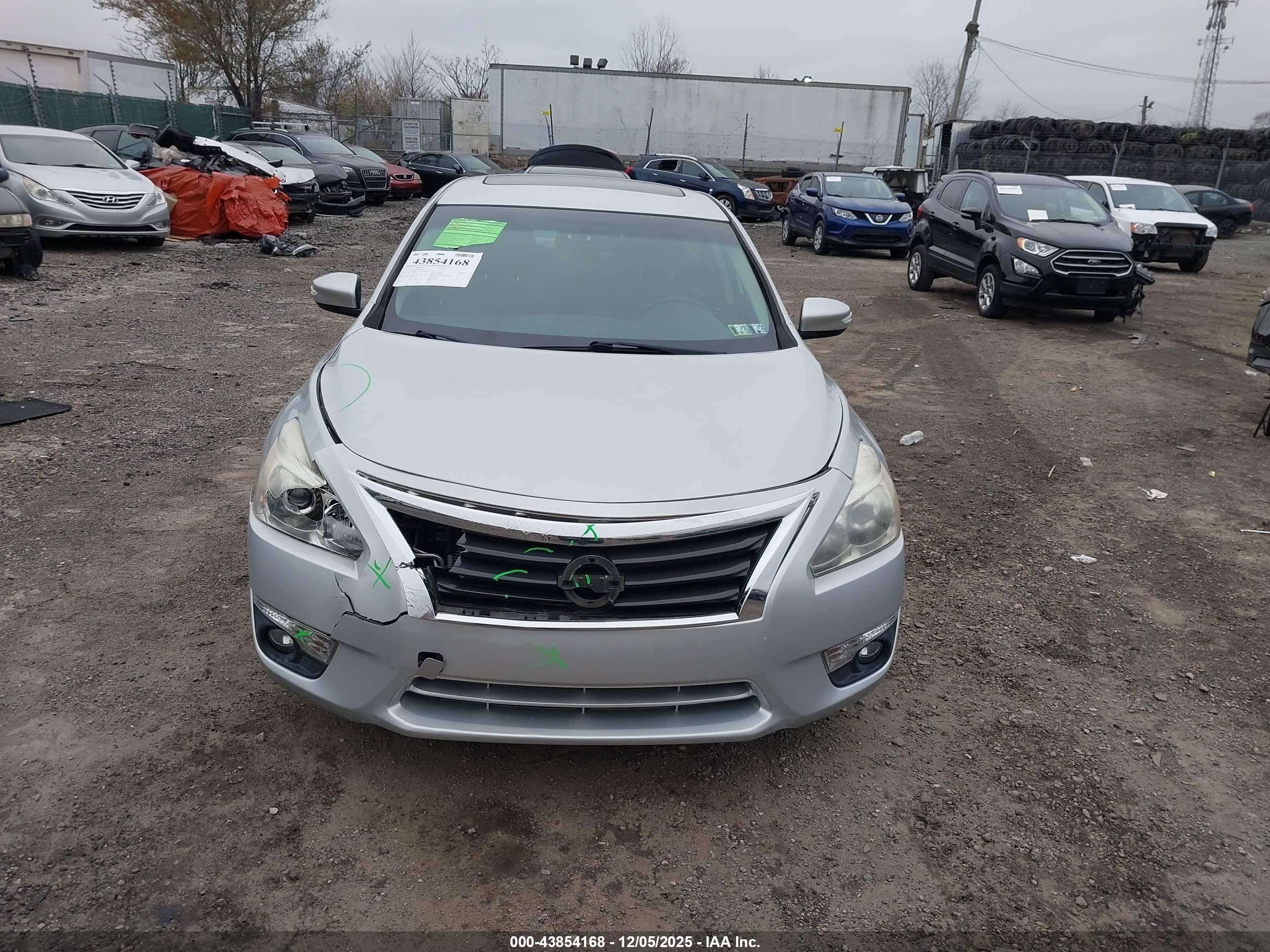 2015 Nissan Altima 2.5 Sv Серебряный vin: 1N4AL3AP0FC233298