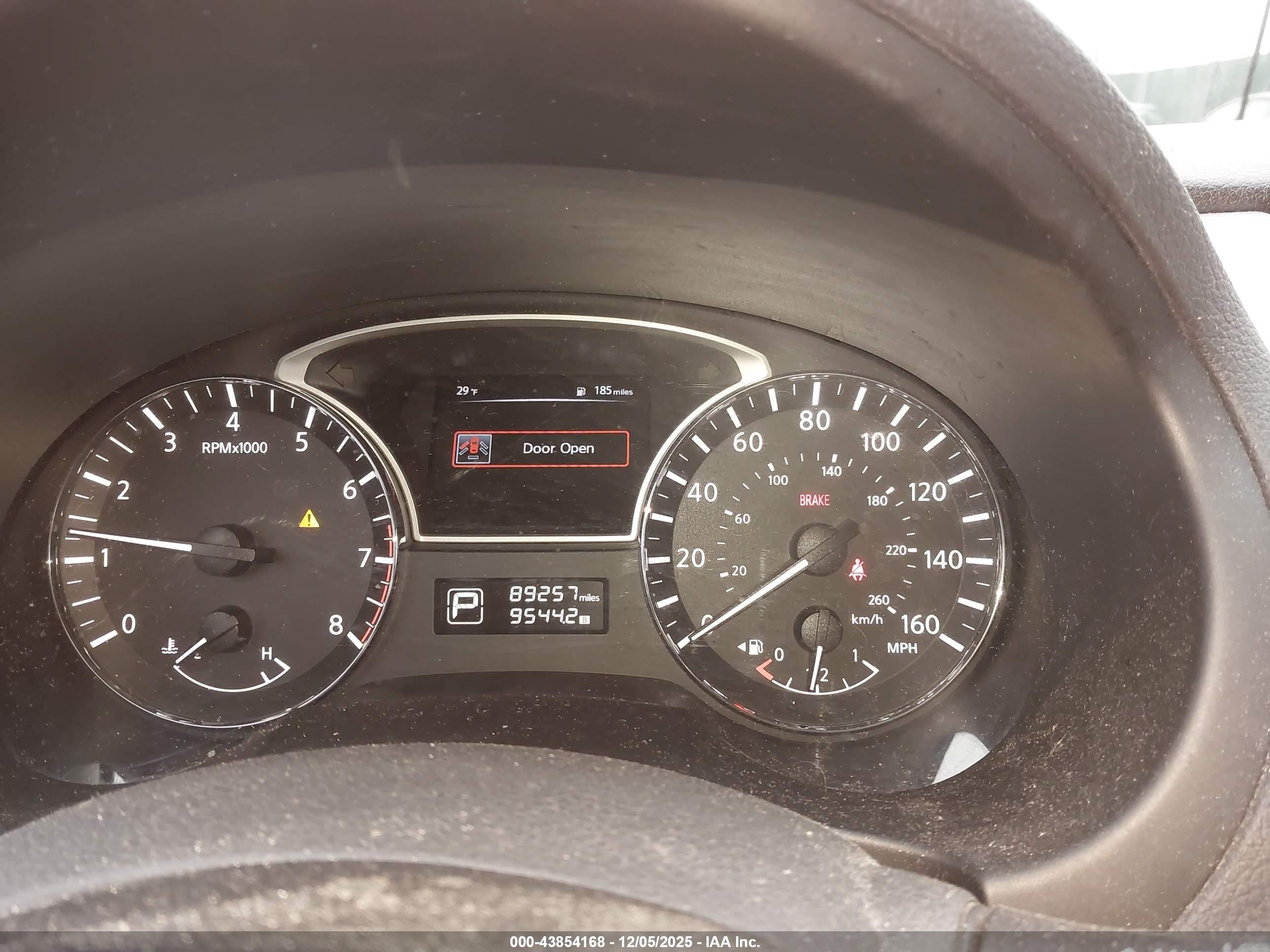 2015 Nissan Altima 2.5 Sv Серебряный vin: 1N4AL3AP0FC233298