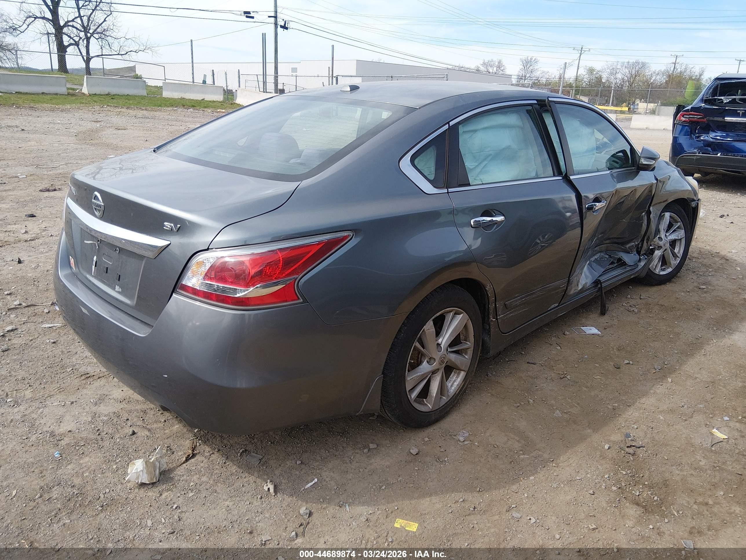 2015 Nissan Altima 2.5 Sv Gray vin: 1N4AL3AP0FC235181
