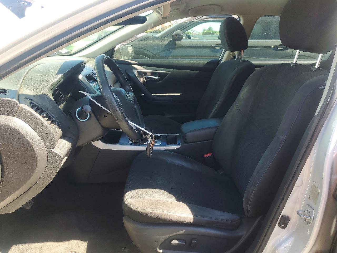 2015 Nissan Altima 2.5 S Silver vin: 1N4AL3AP0FC240560