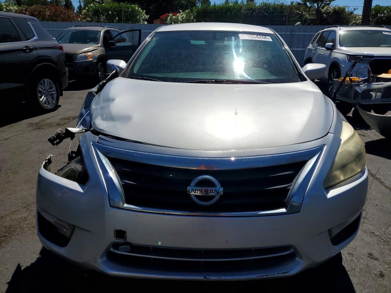 2015 Nissan Altima 2.5 S Silver vin: 1N4AL3AP0FC240560