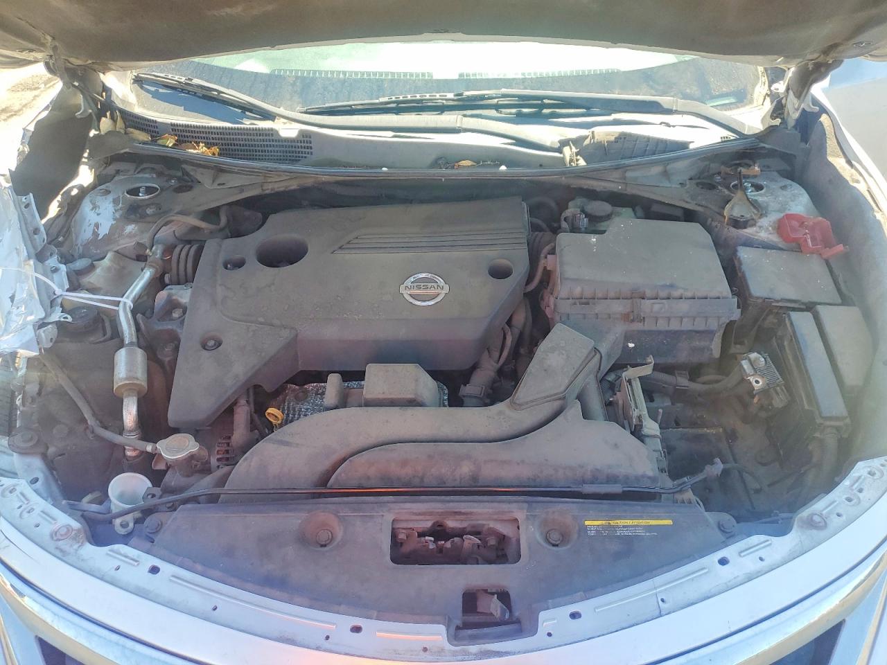 2015 Nissan Altima 2.5 S Silver vin: 1N4AL3AP0FC240560