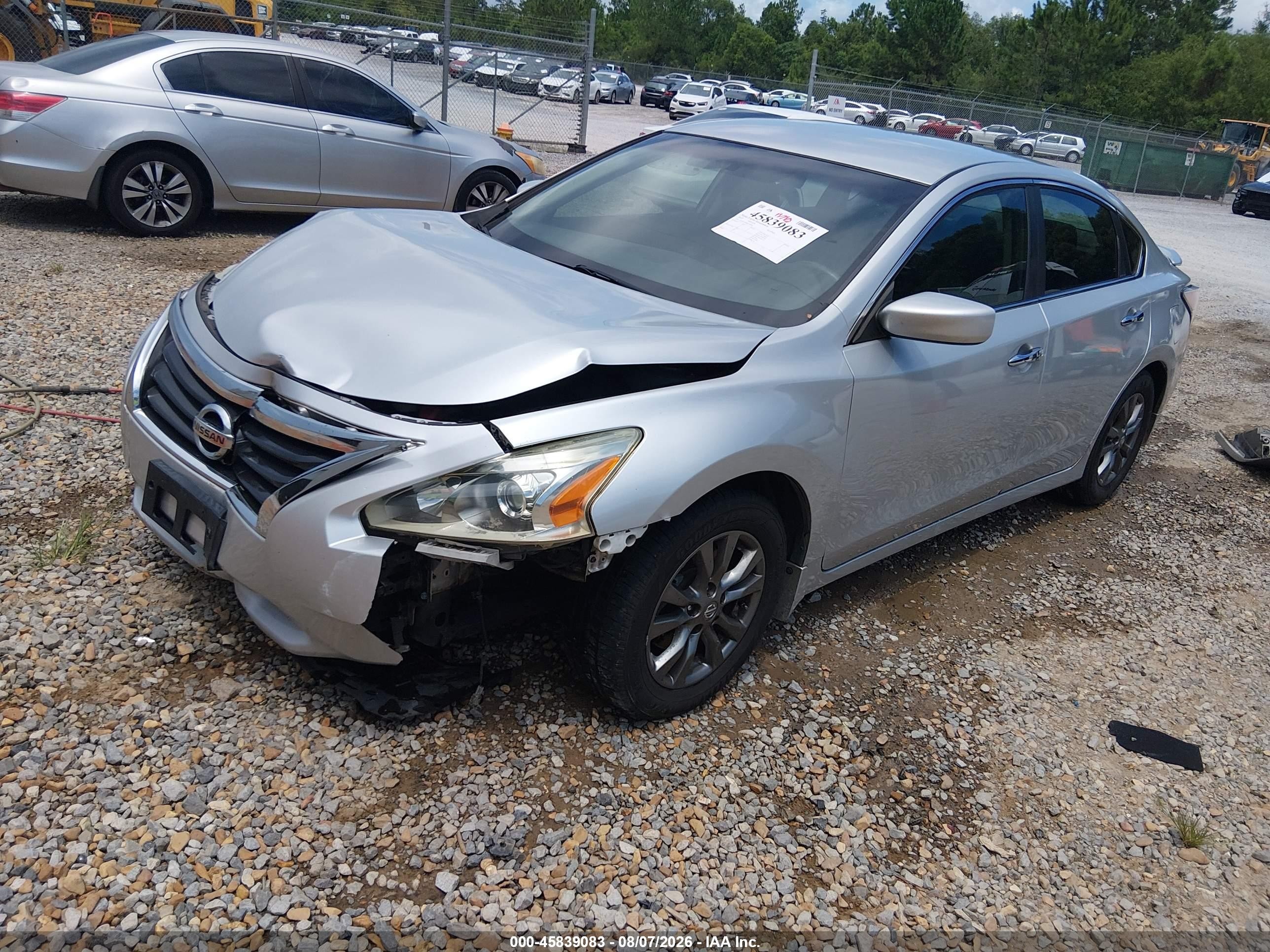 2015 Nissan Altima 2.5 S Silver vin: 1N4AL3AP0FC246861