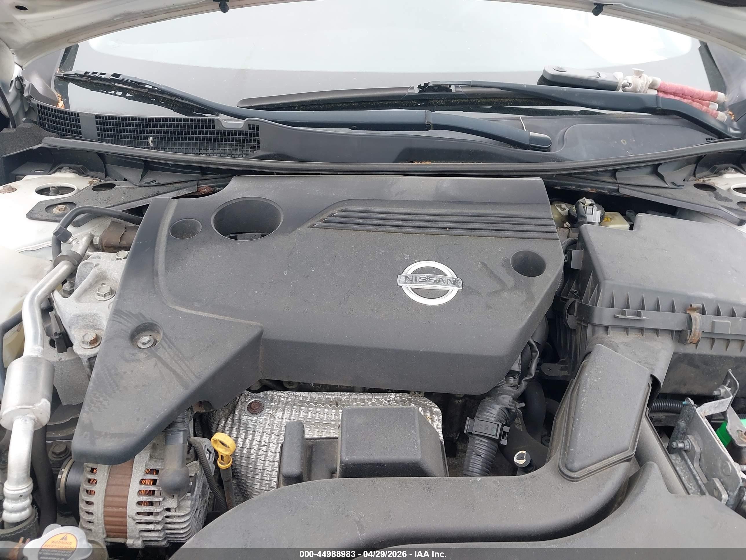 2015 Nissan Altima 2.5 S White vin: 1N4AL3AP0FC253048