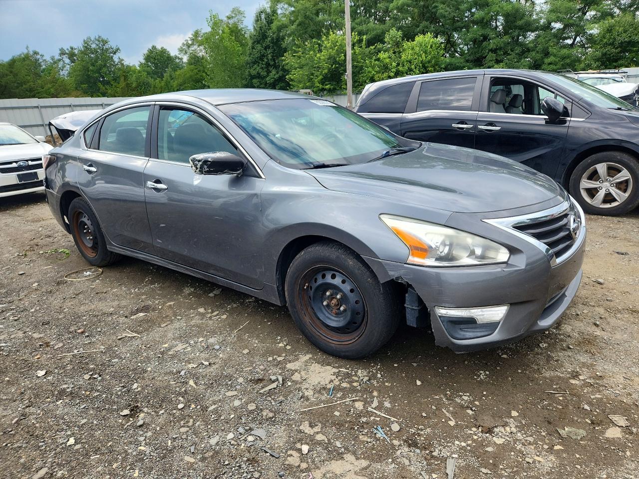 2015 Nissan Altima 2.5 S Gray vin: 1N4AL3AP0FC261103