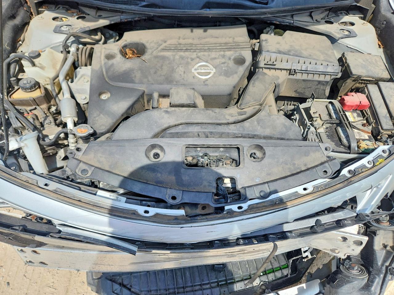 2015 Nissan Altima 2.5 S Silver vin: 1N4AL3AP0FC262199