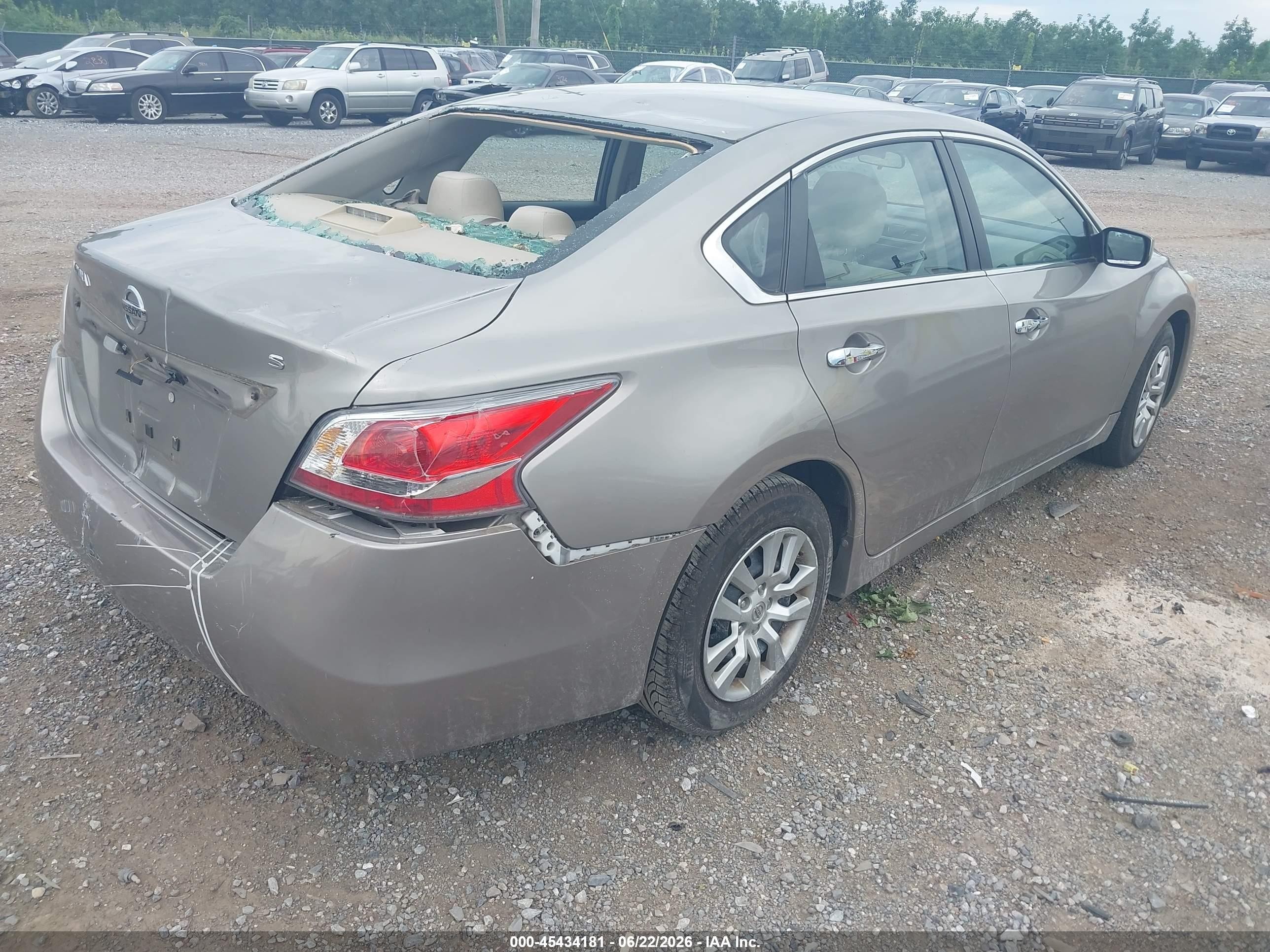 2015 Nissan Altima 2.5/2.5 S/2.5 Sl/2.5 Sv Gray vin: 1N4AL3AP0FC262476