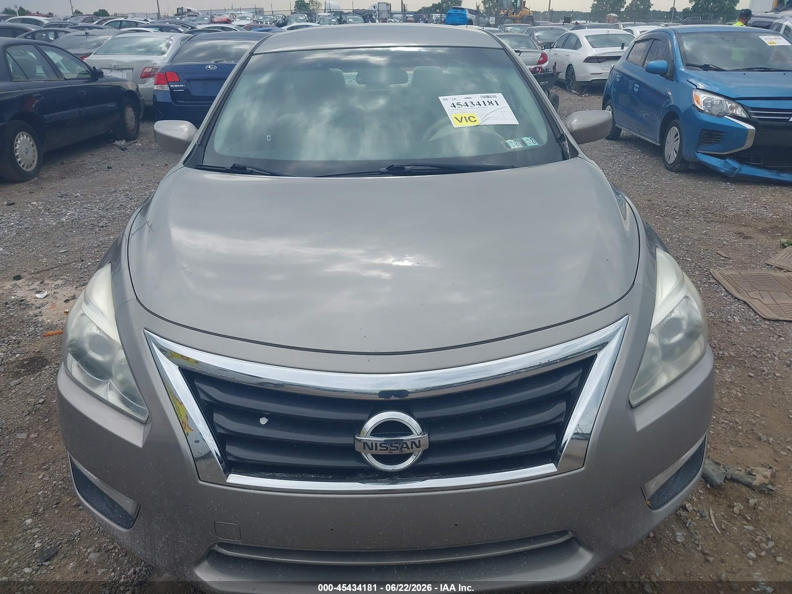2015 Nissan Altima 2.5/2.5 S/2.5 Sl/2.5 Sv Gray vin: 1N4AL3AP0FC262476