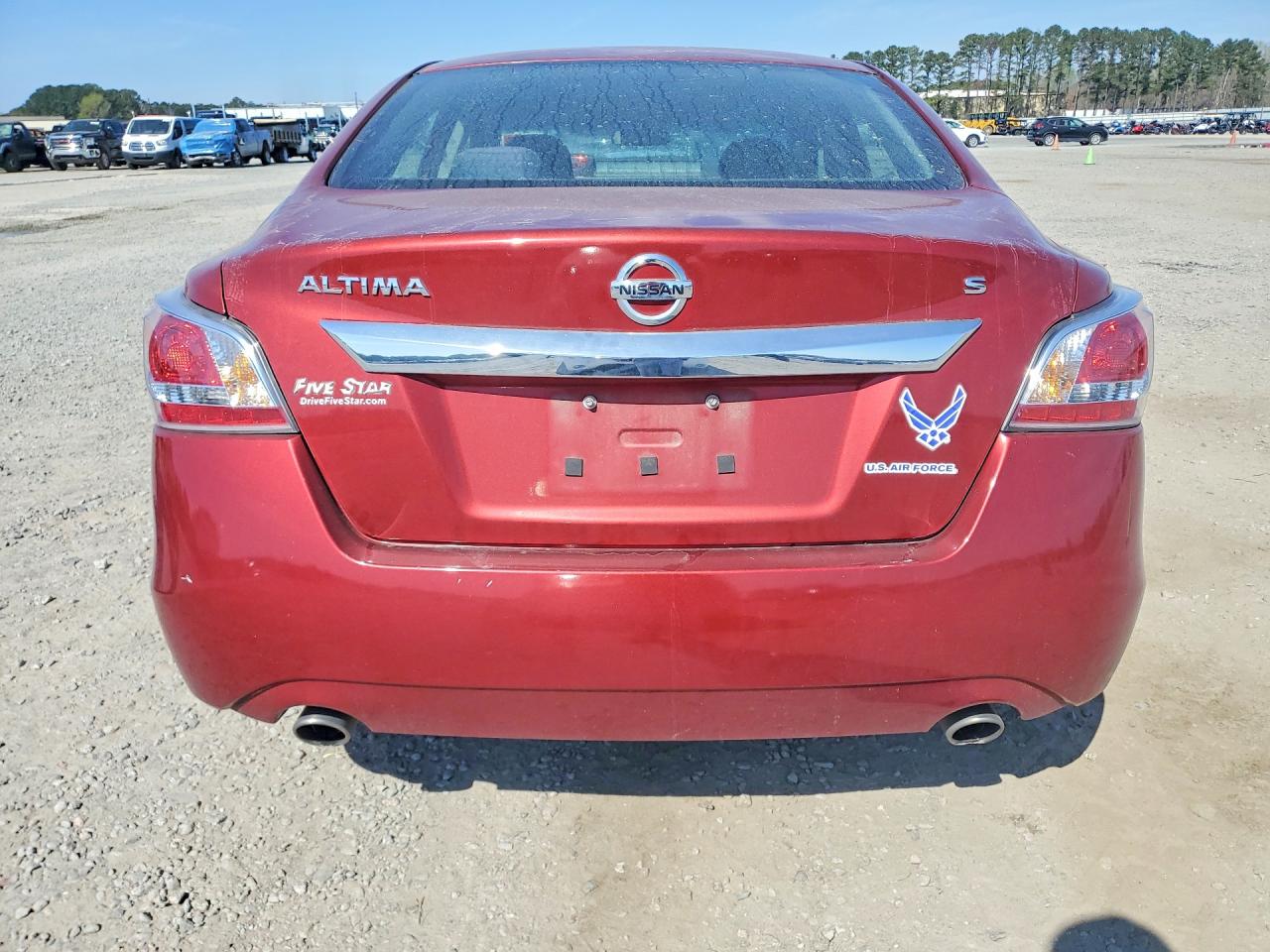 2015 Nissan Altima 2.5 S Red vin: 1N4AL3AP0FC264731