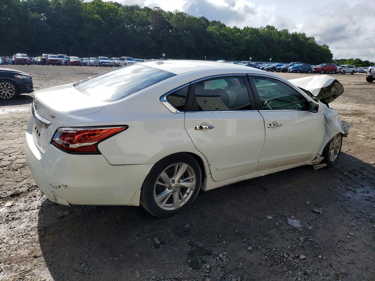2015 Nissan Altima 2.5 Sv White vin: 1N4AL3AP0FC272537