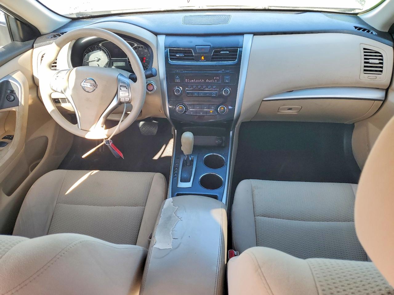 2015 Nissan Altima 2.5 S White vin: 1N4AL3AP0FC273705