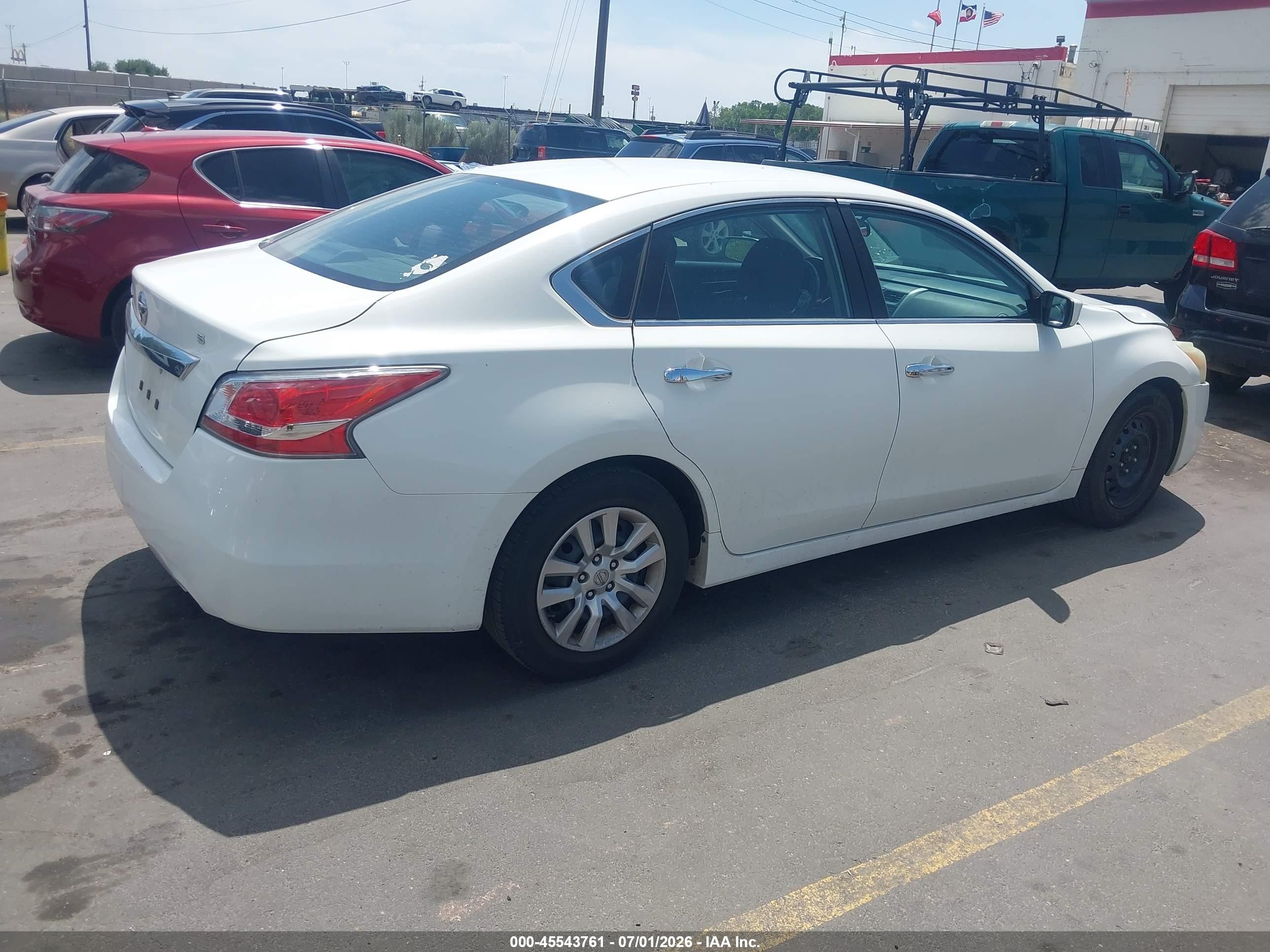 2015 Nissan Altima 2.5/2.5 S/2.5 Sl/2.5 Sv White vin: 1N4AL3AP0FC275812