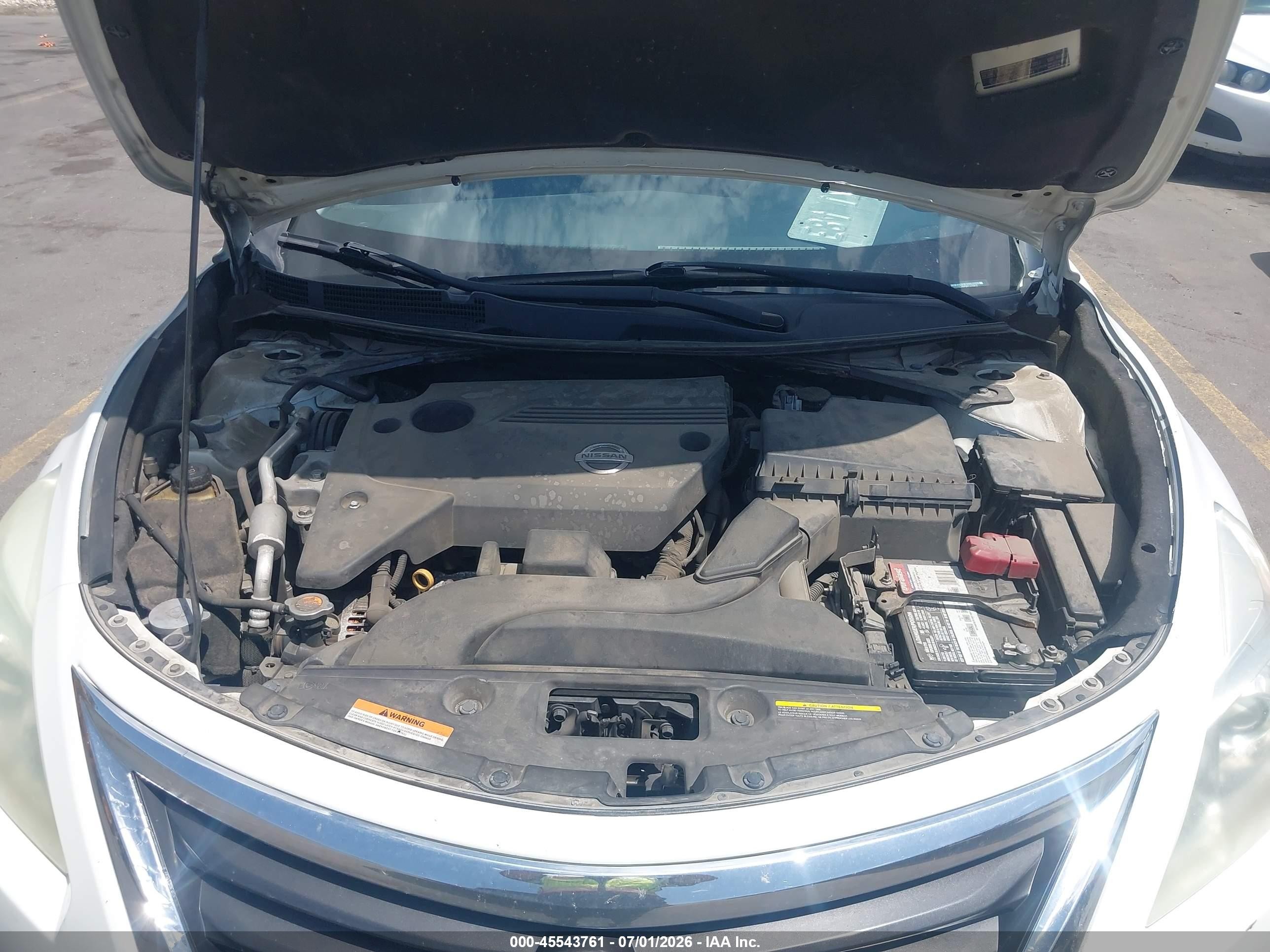 2015 Nissan Altima 2.5/2.5 S/2.5 Sl/2.5 Sv White vin: 1N4AL3AP0FC275812