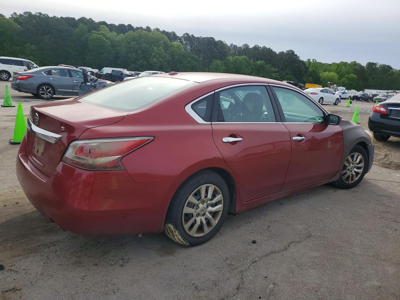 2015 Nissan Altima 2.5 S Red vin: 1N4AL3AP0FC282601
