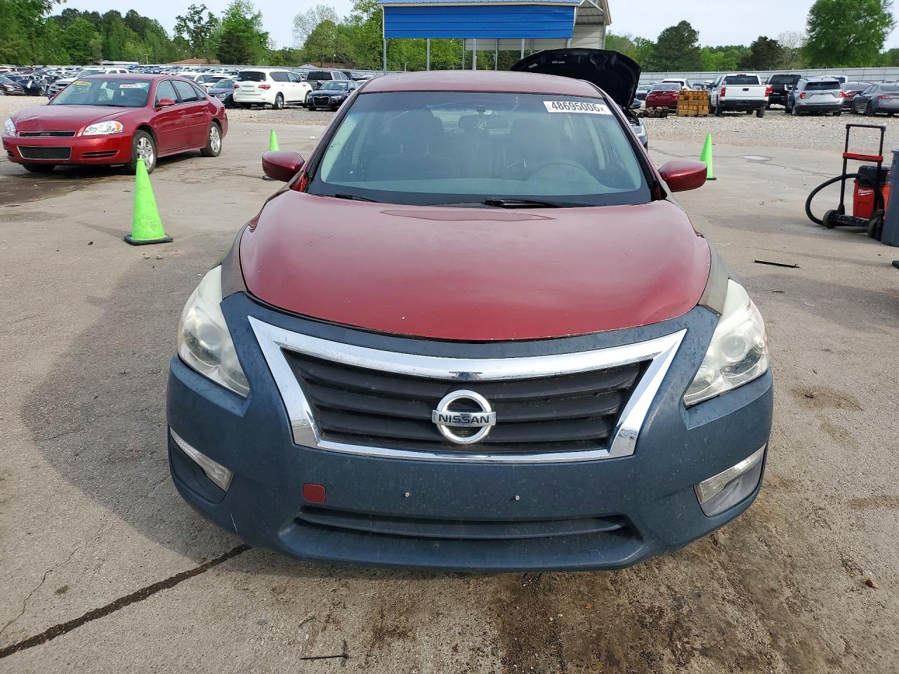 2015 Nissan Altima 2.5 S Red vin: 1N4AL3AP0FC282601