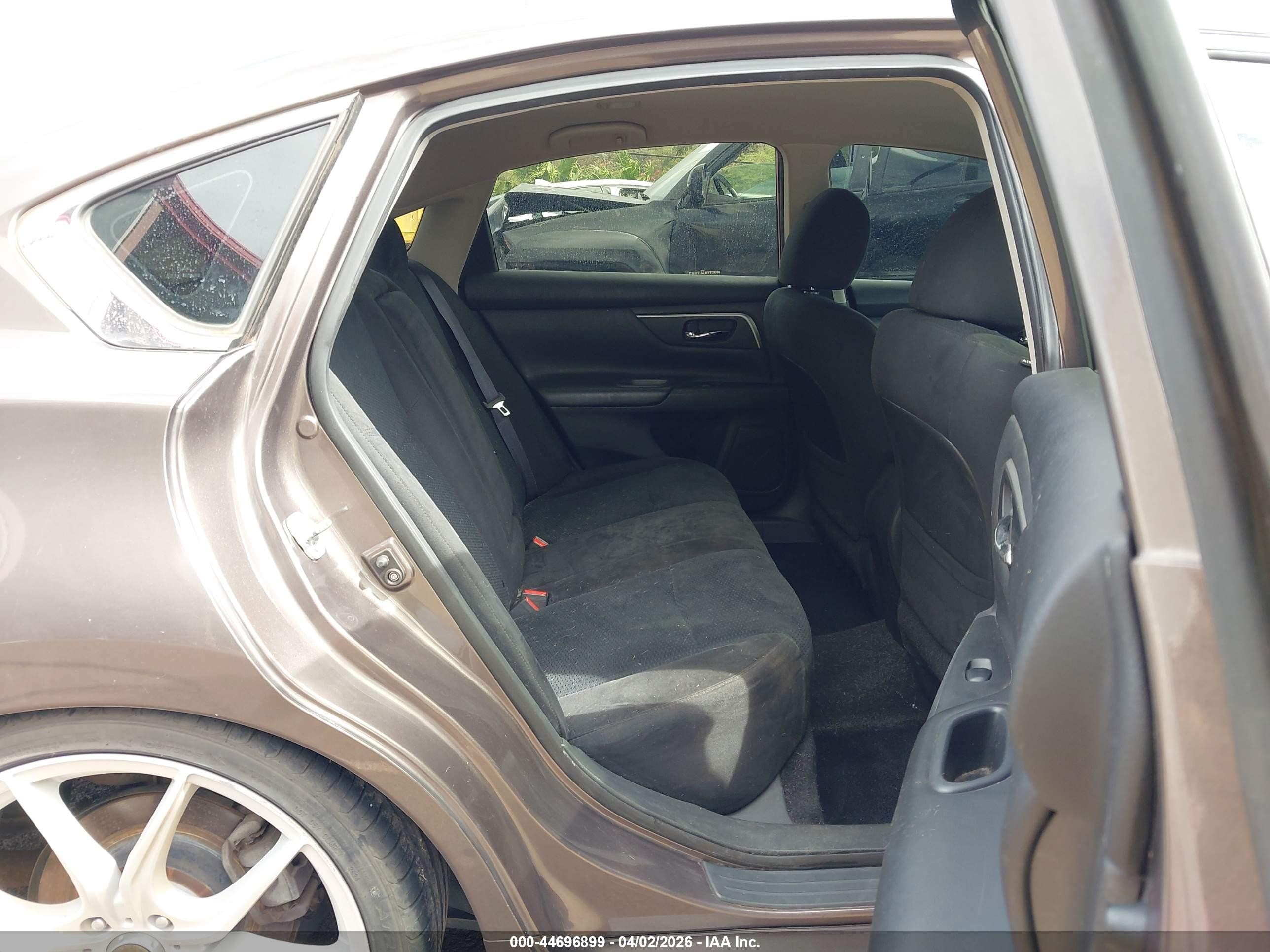 2015 Nissan Altima 2.5 Sv Gray vin: 1N4AL3AP0FC286938
