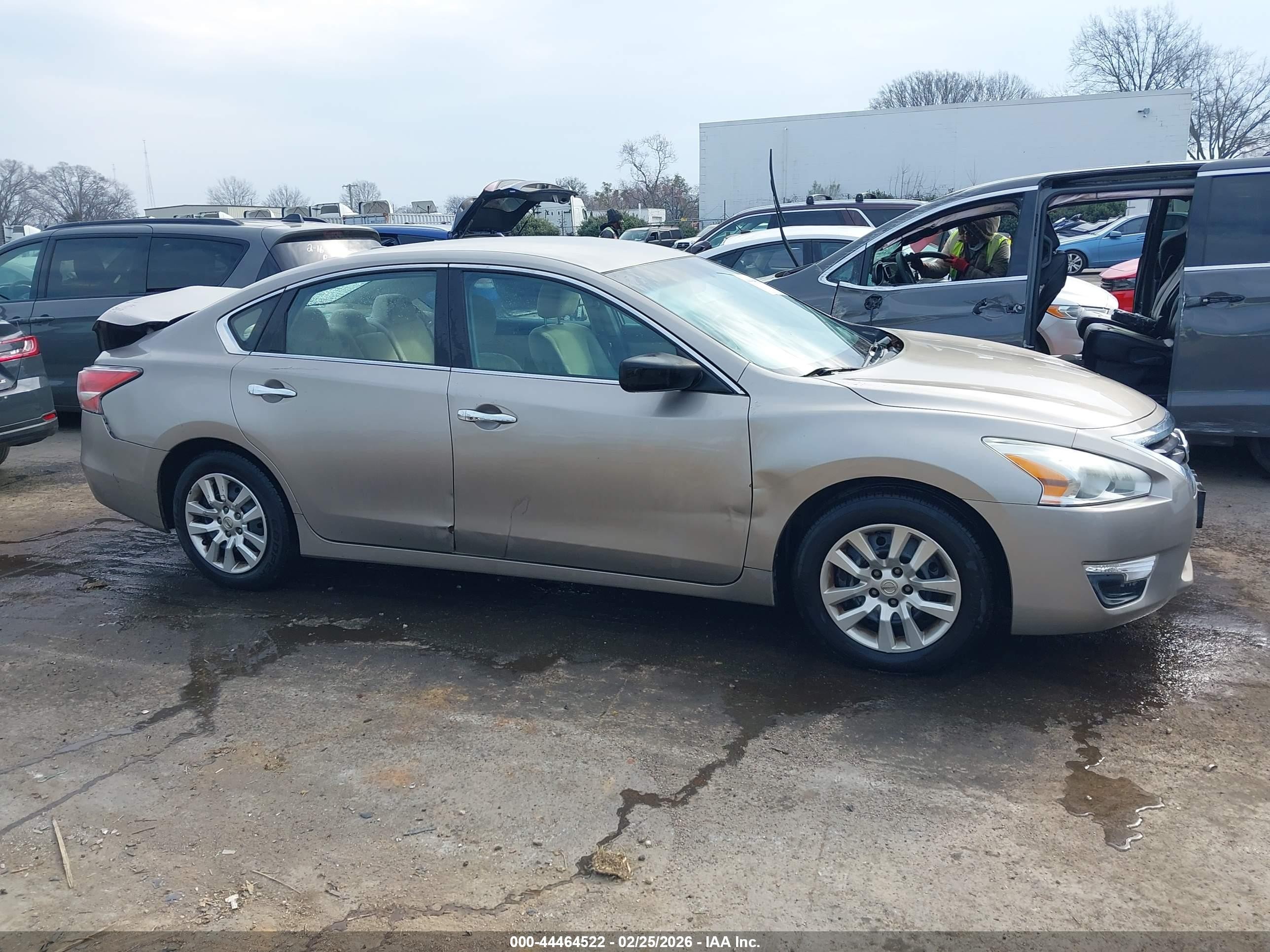 2015 Nissan Altima 2.5/2.5 S/2.5 Sl/2.5 Sv Серый vin: 1N4AL3AP0FC294649
