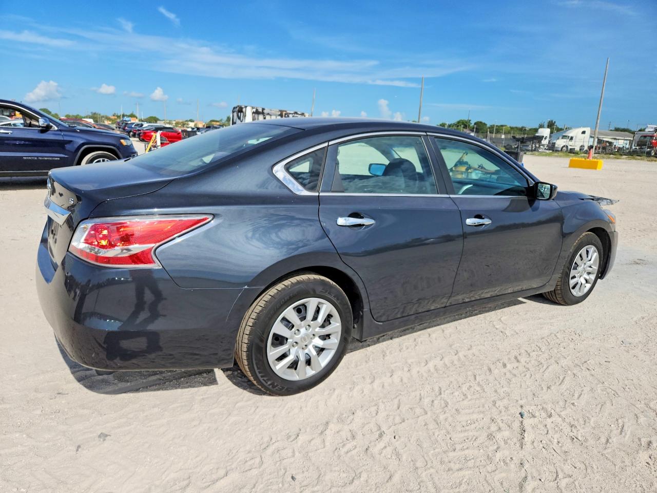 2015 Nissan Altima 2.5 S Black vin: 1N4AL3AP0FC409962