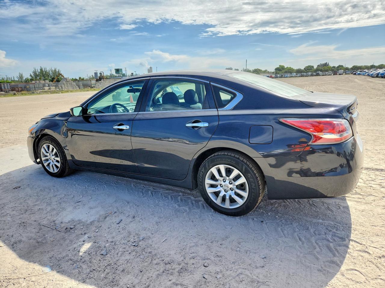 2015 Nissan Altima 2.5 S Black vin: 1N4AL3AP0FC409962