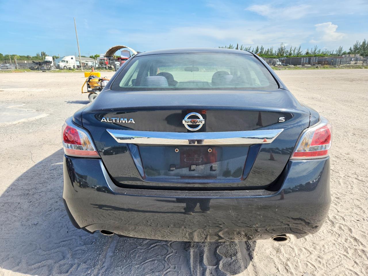 2015 Nissan Altima 2.5 S Black vin: 1N4AL3AP0FC409962