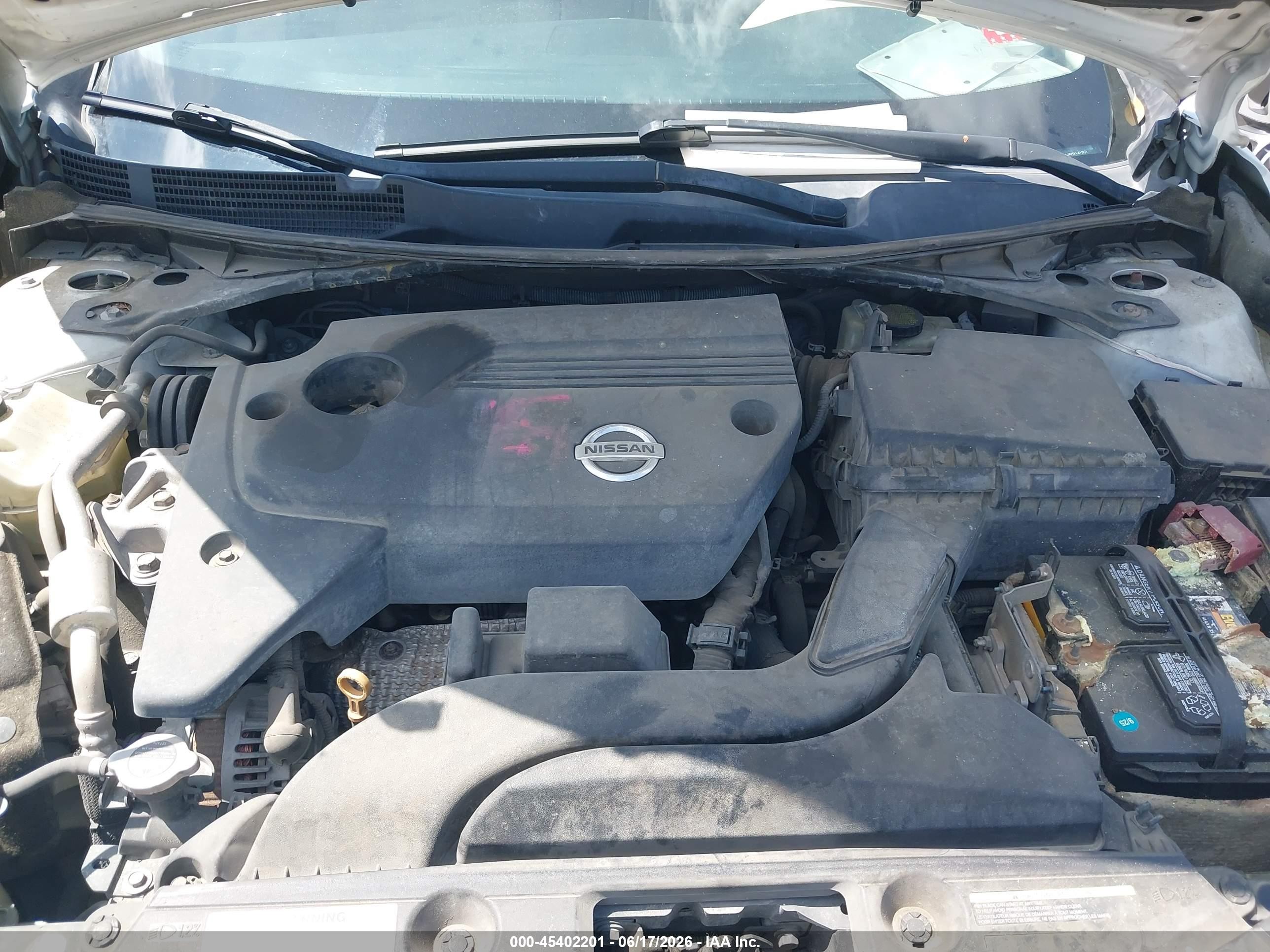 2015 Nissan Altima 2.5 S White vin: 1N4AL3AP0FC411971