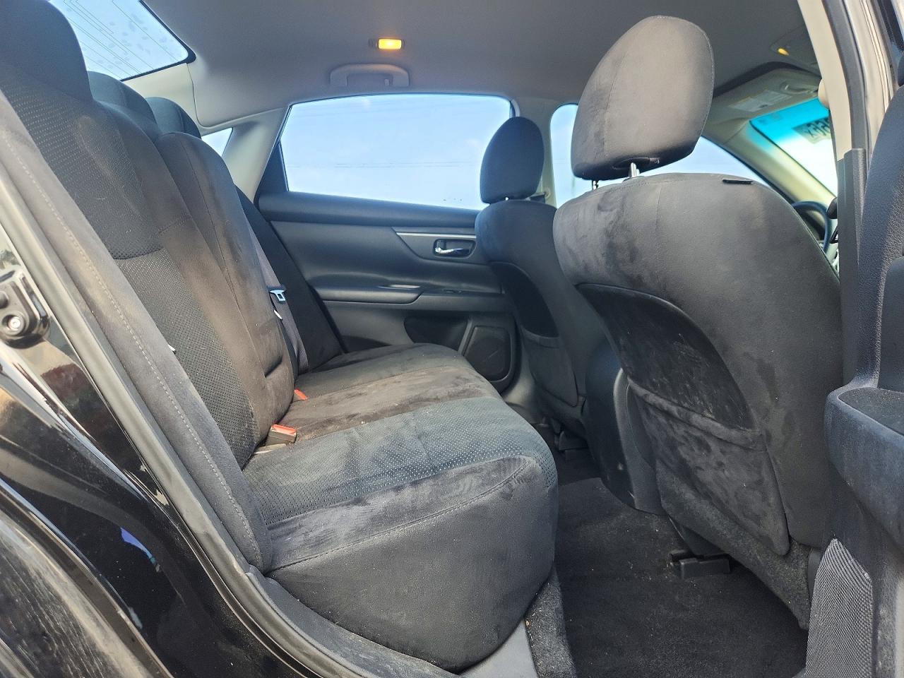 2015 Nissan Altima 2.5 S Black vin: 1N4AL3AP0FC418600