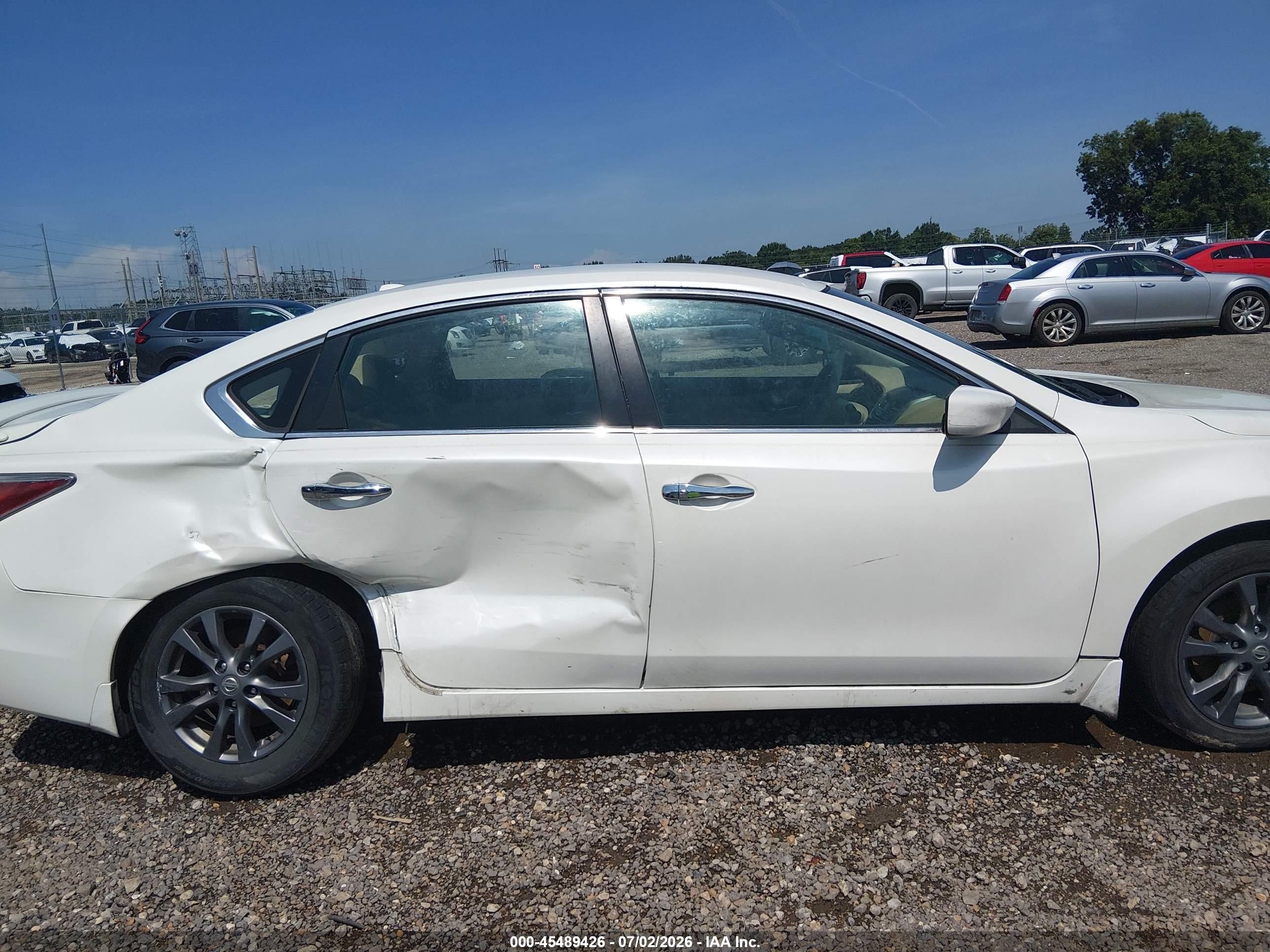 2015 Nissan Altima 2.5 S White vin: 1N4AL3AP0FC421514
