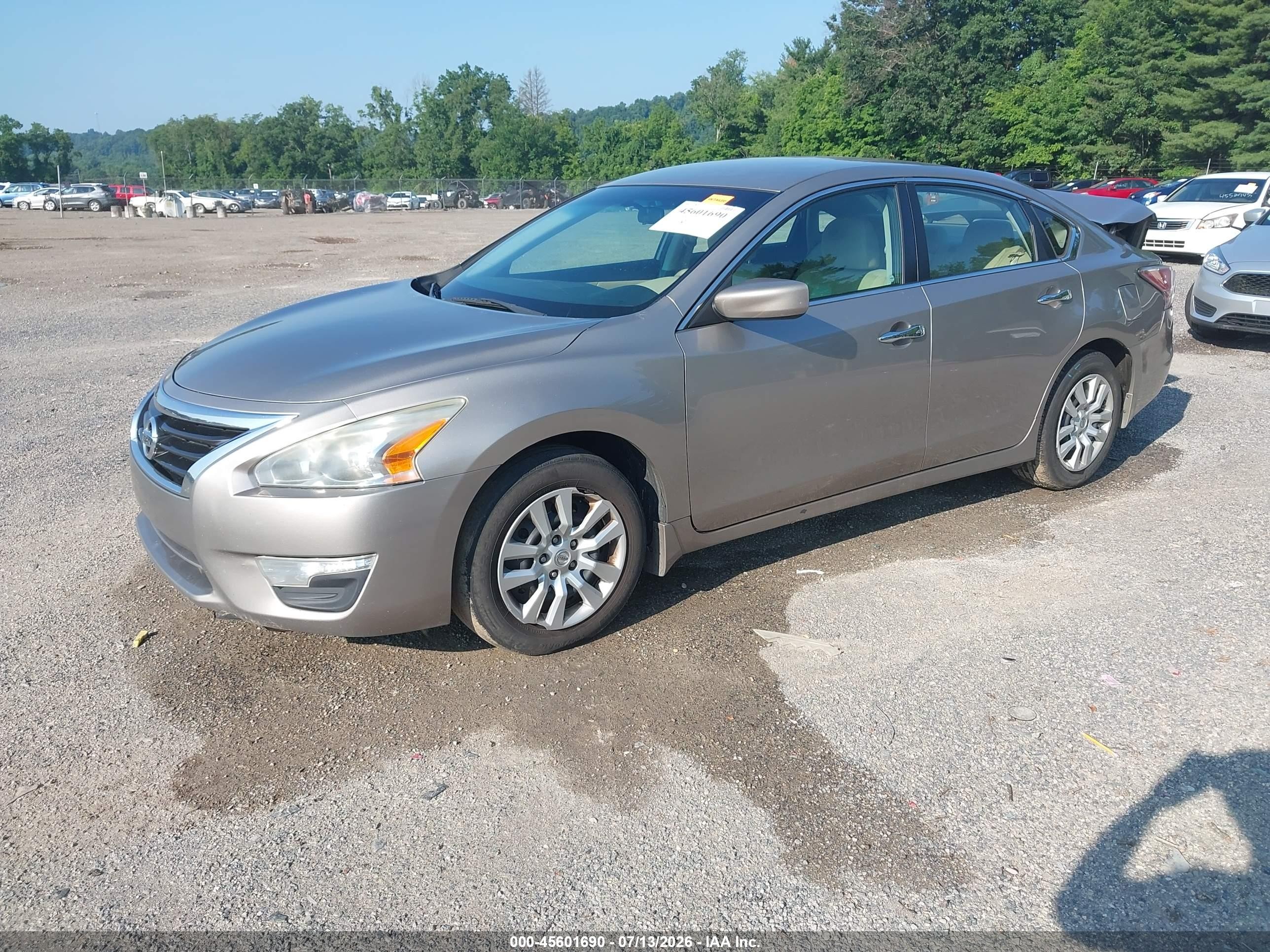 2015 Nissan Altima 2.5 S Gray vin: 1N4AL3AP0FC425255